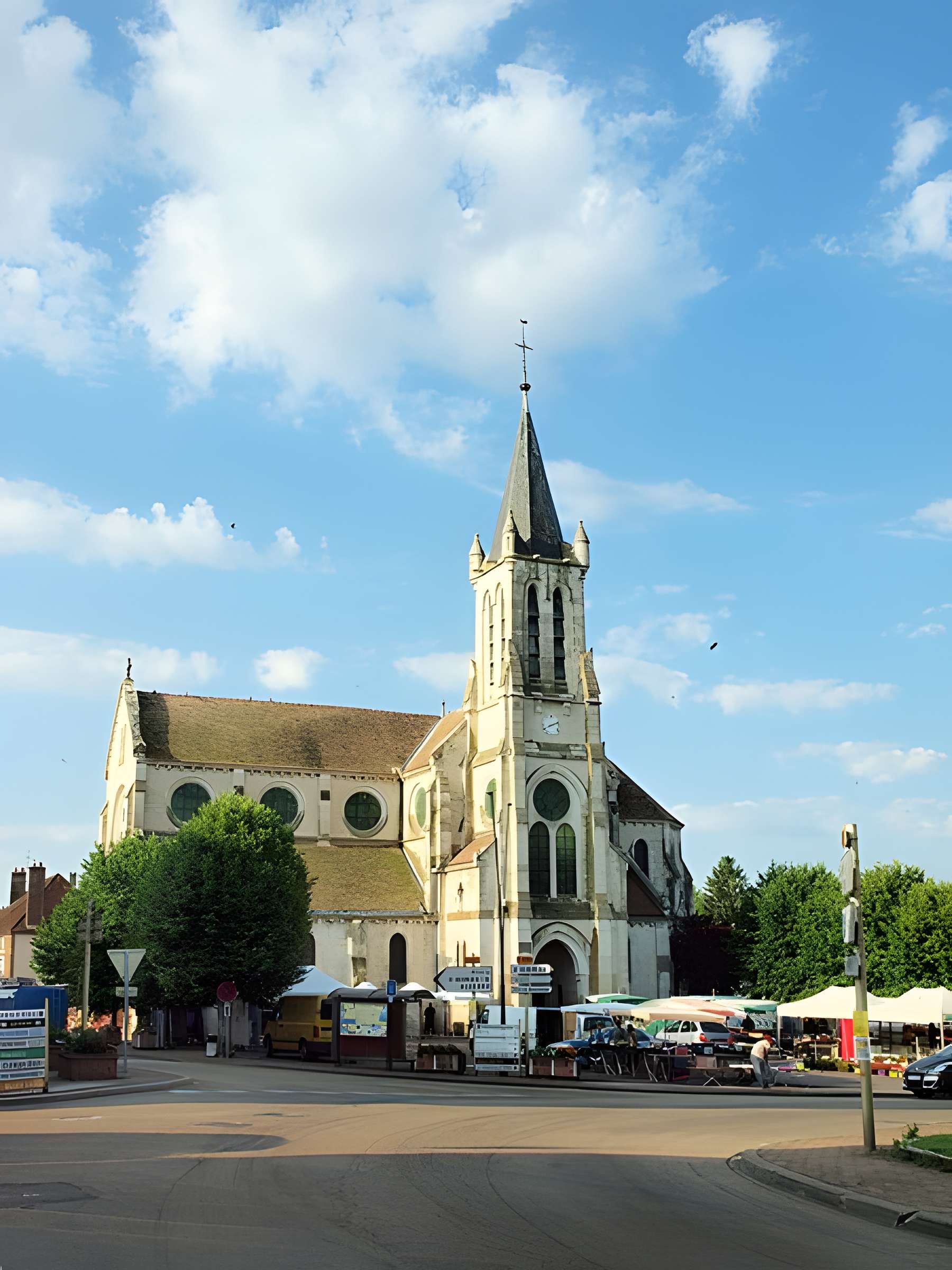 Église Saint-Martin d'Aillant-sur-Tholon