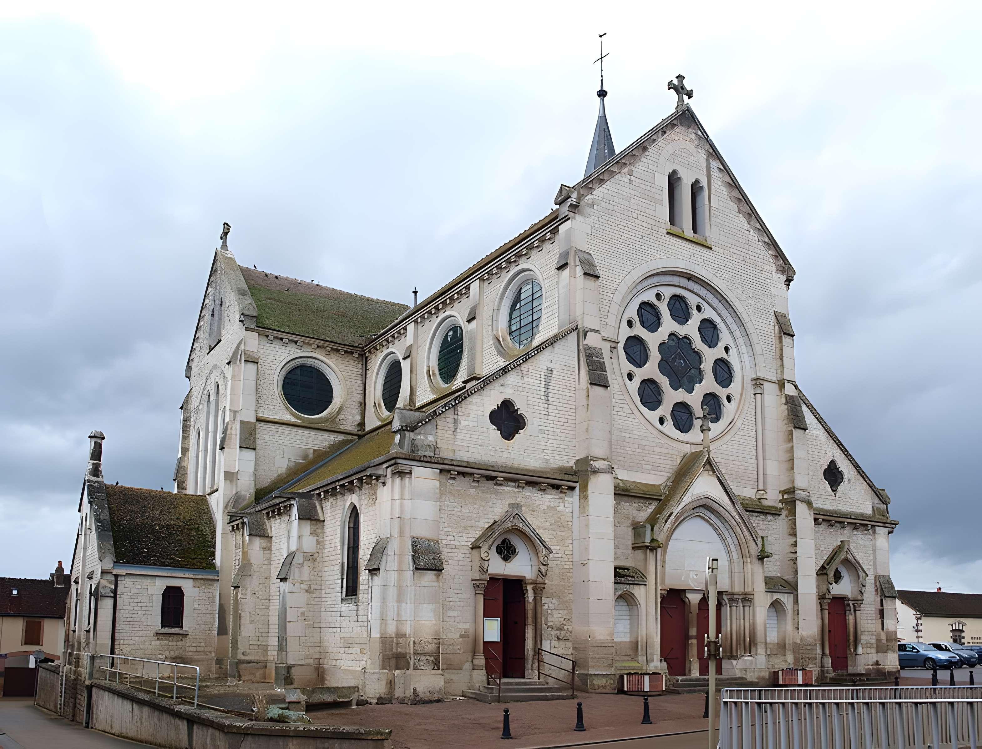 Église Saint-Martin d'Aillant-sur-Tholon