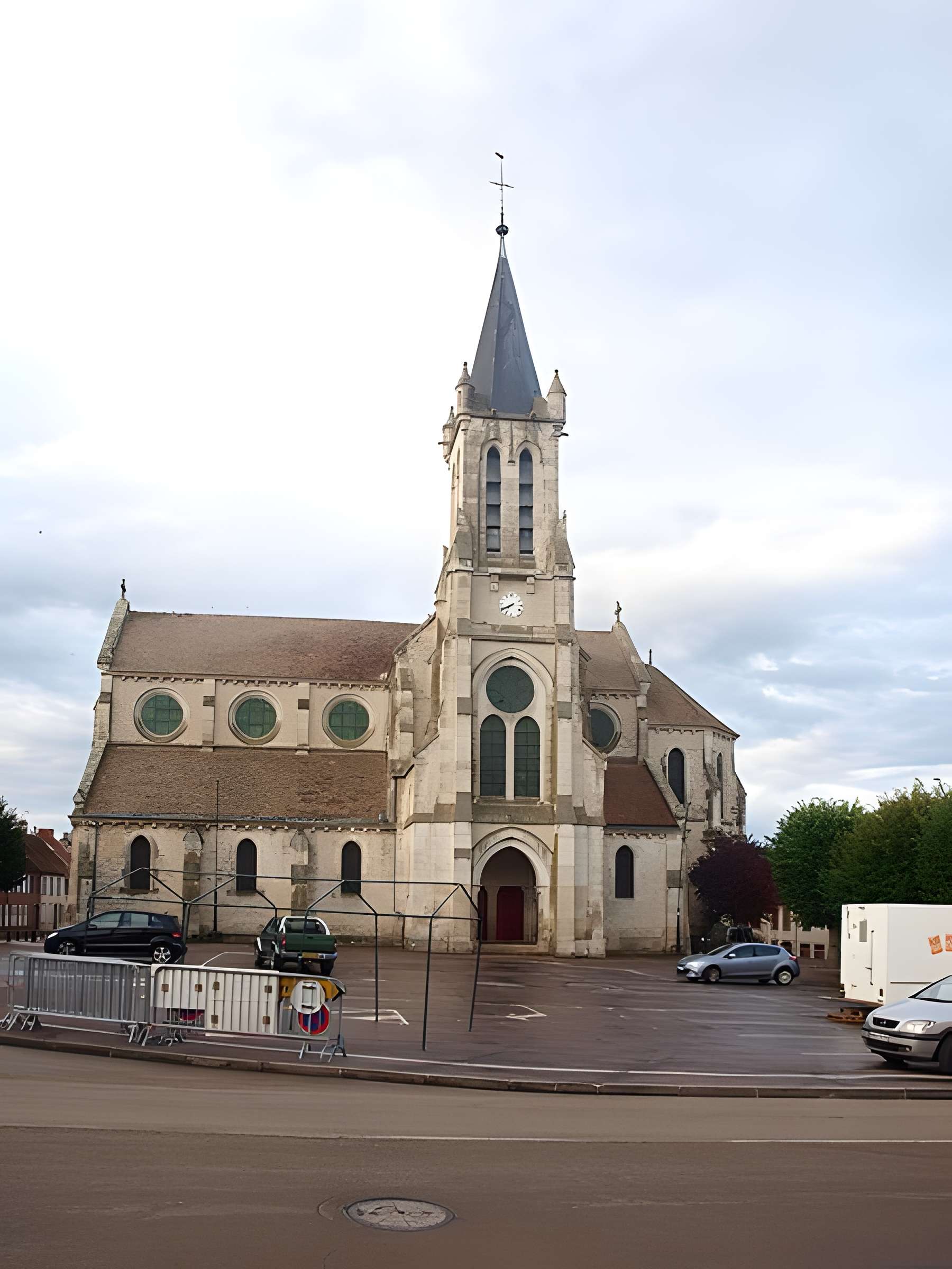 Église Saint-Martin d'Aillant-sur-Tholon