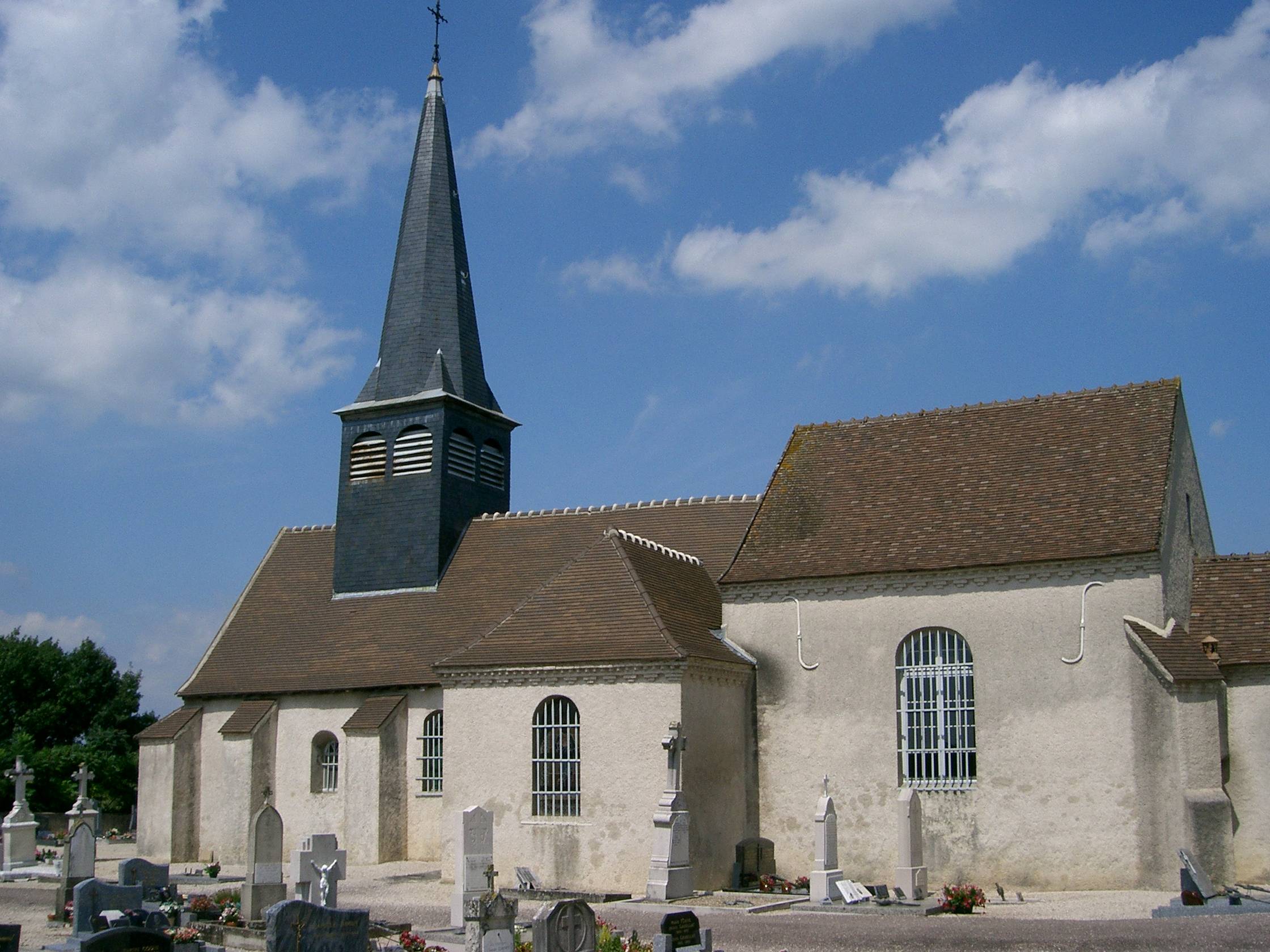 Photo de Kirche der Saunières Himmelfahrt