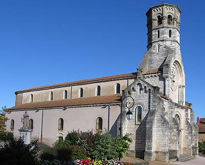 Photo de Église Saint Jean-Baptiste de Verzé