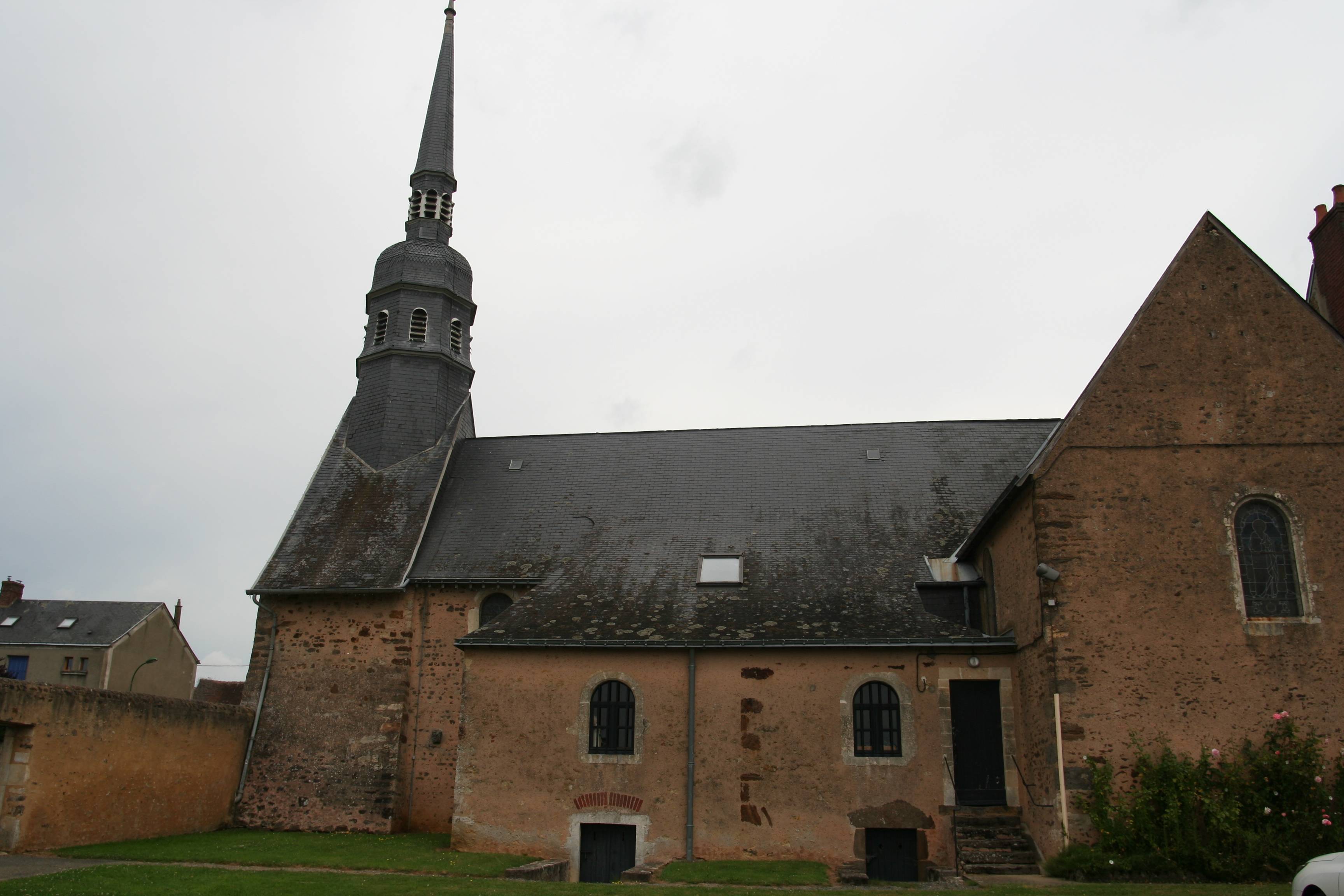Photo de Notre-Dame kerk van Chaufour-Notre-Dame