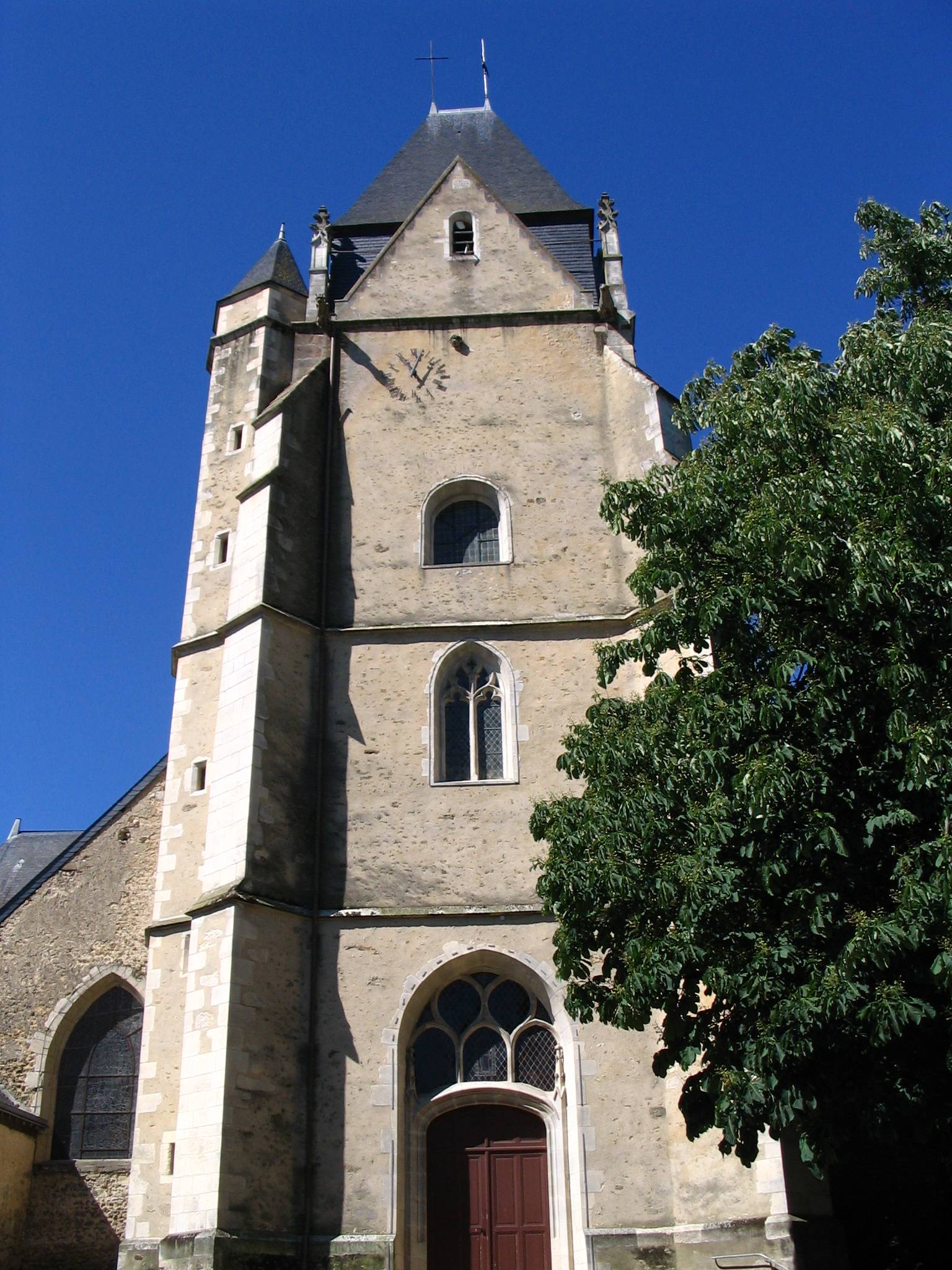 Photo de Iglesia Saint-Symphorian de Connerré