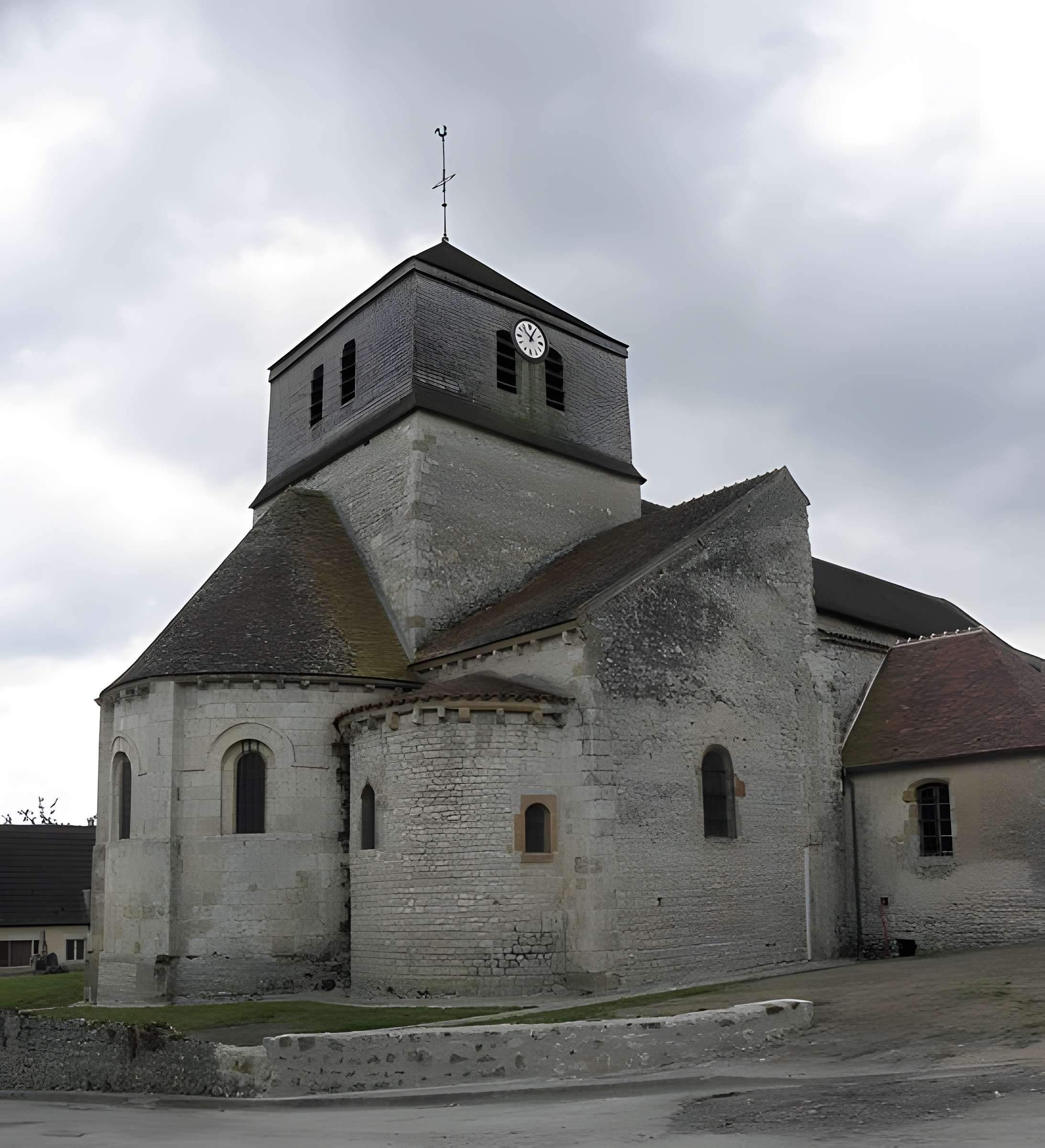 Église Saint-Martin de Besson