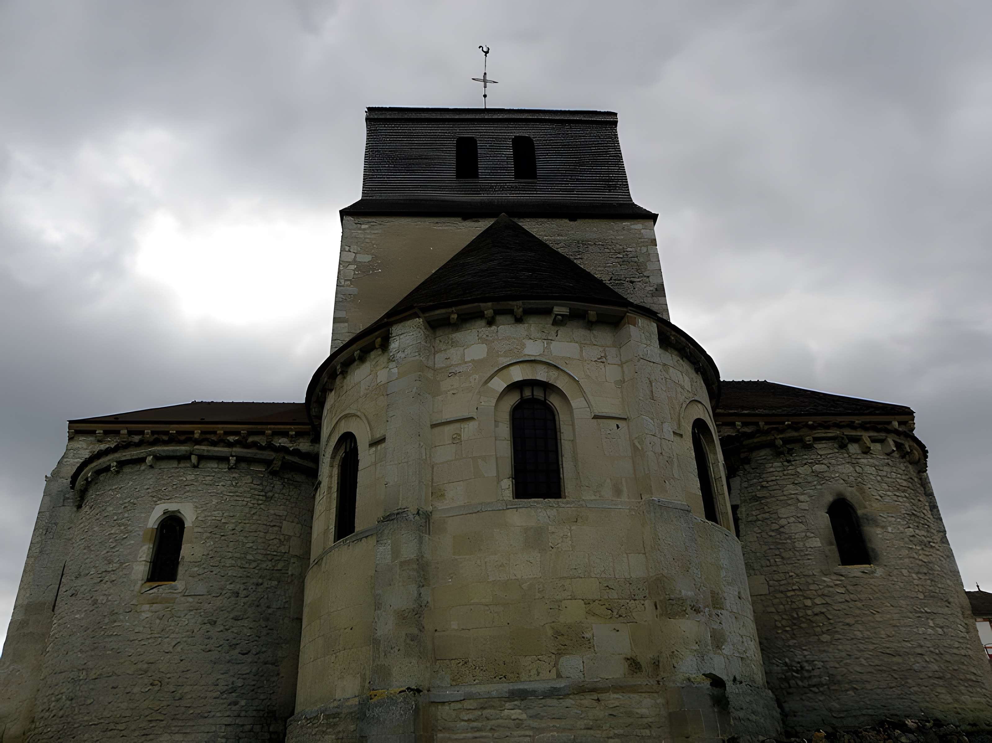 Église Saint-Martin de Besson