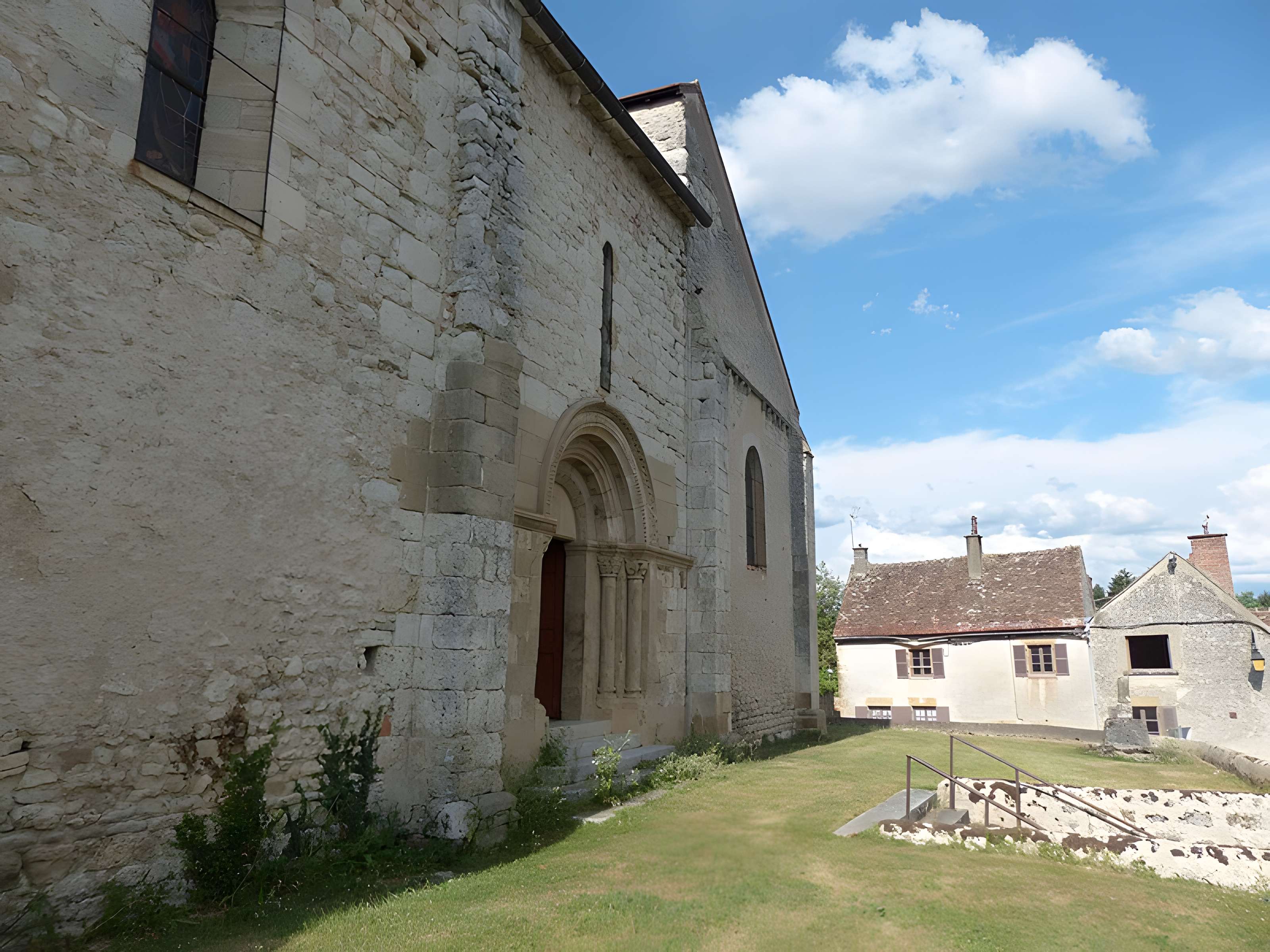 Église Saint-Martin de Besson