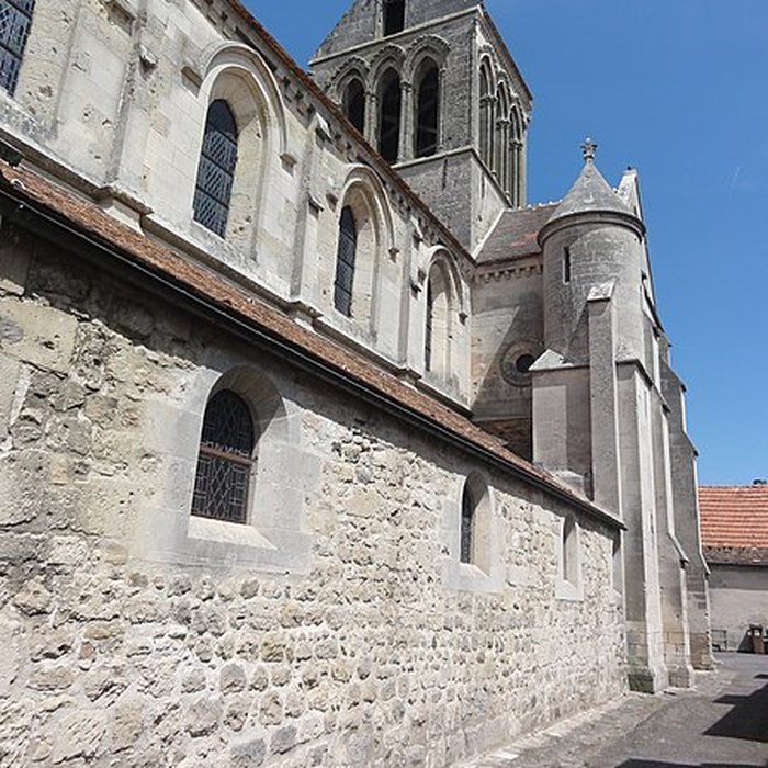 Photo de Église Saint-Martin de Bourg-et-Comin