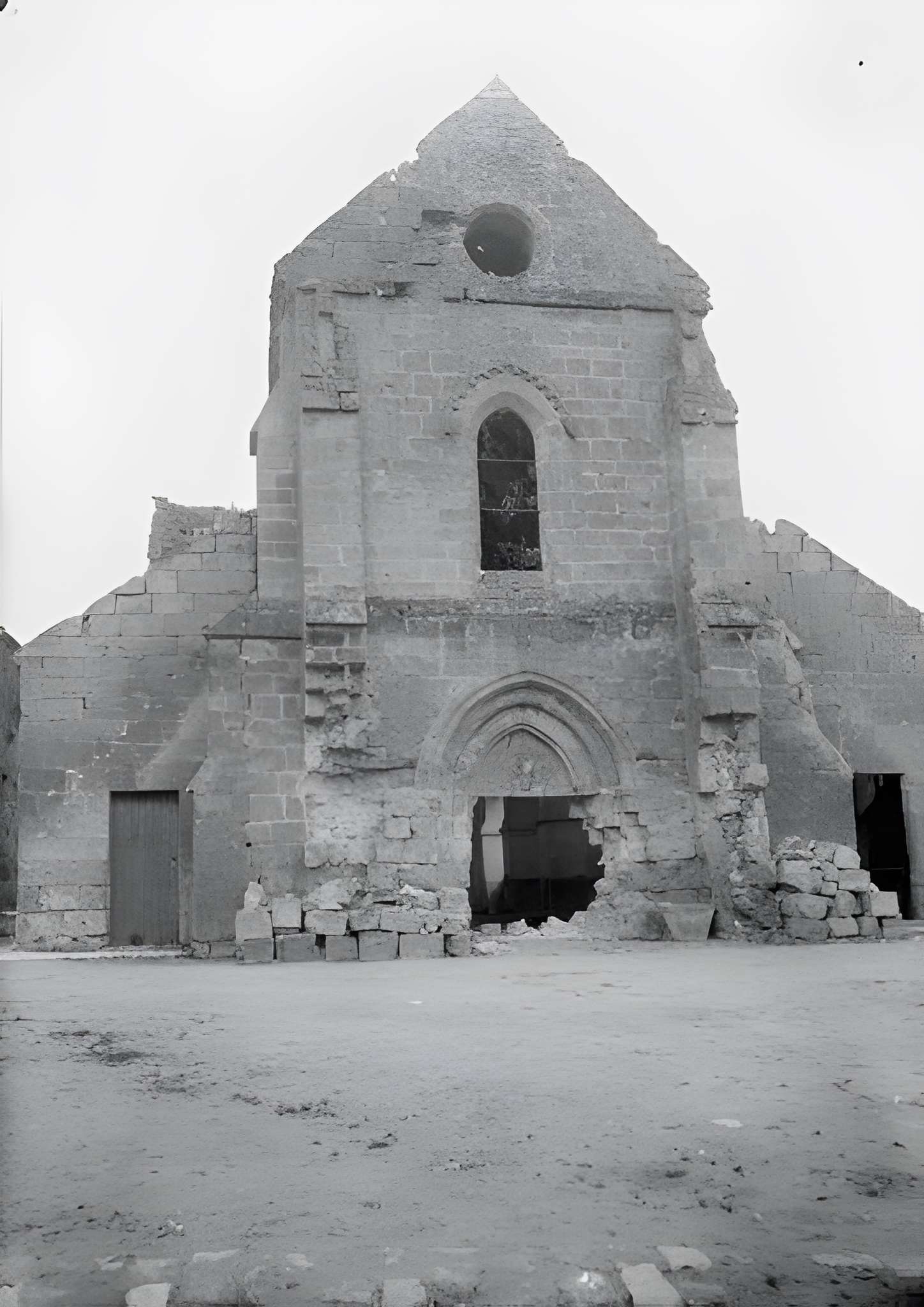 Église Saint-Martin de Bourg-et-Comin