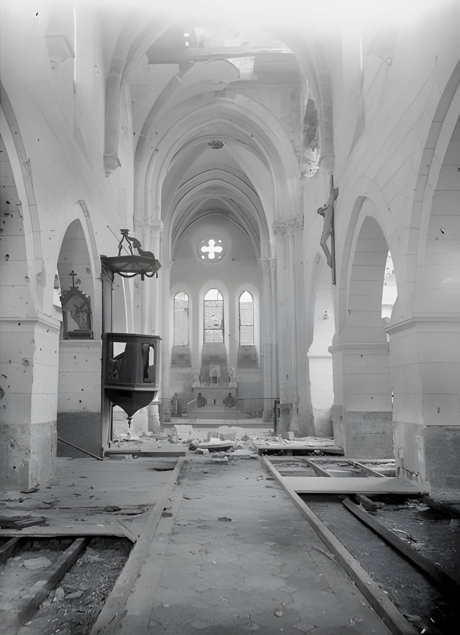 Église Saint-Martin de Bourg-et-Comin