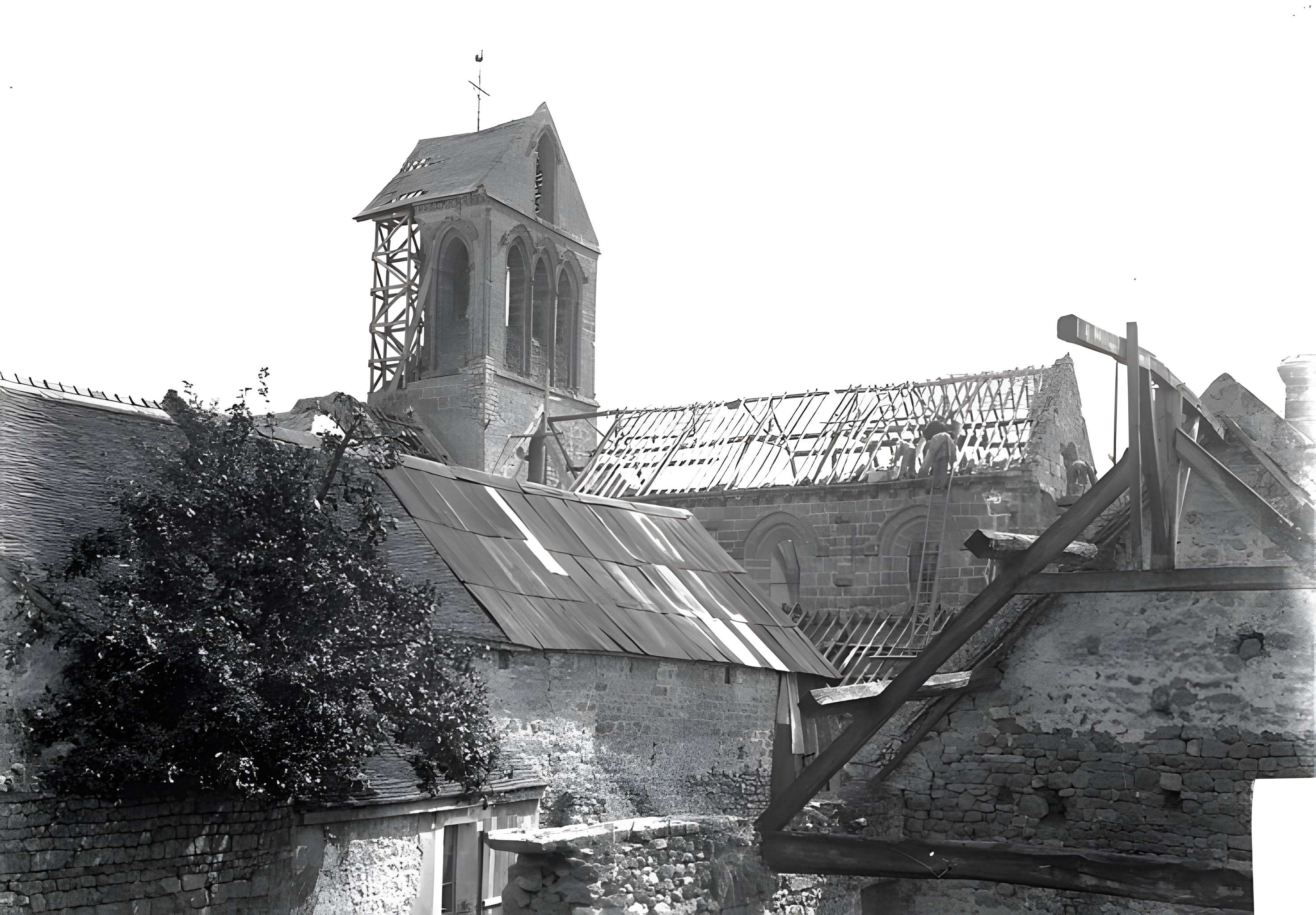 Église Saint-Martin de Bourg-et-Comin