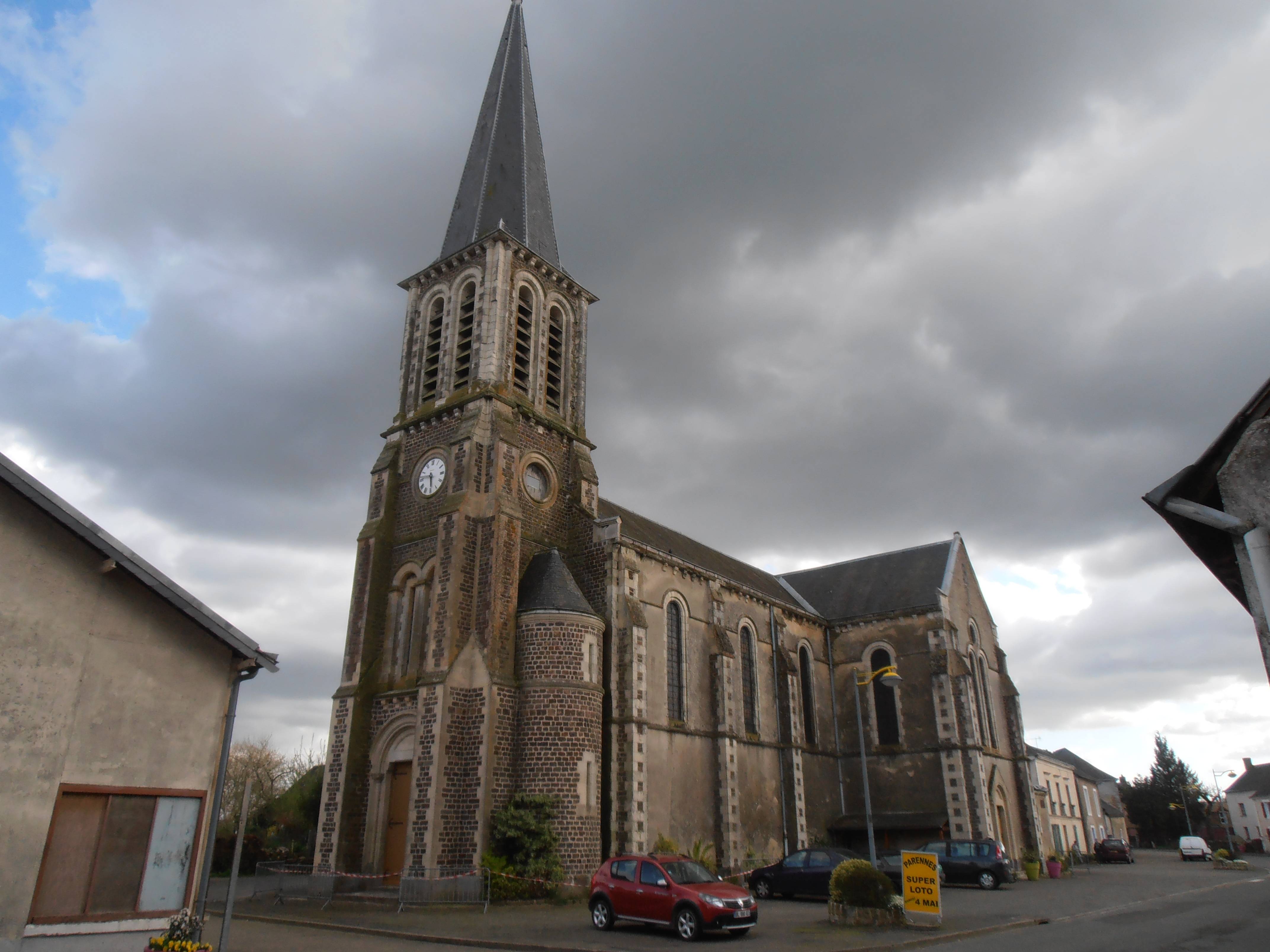 Photo de Kirche Saint Martin de Parennes