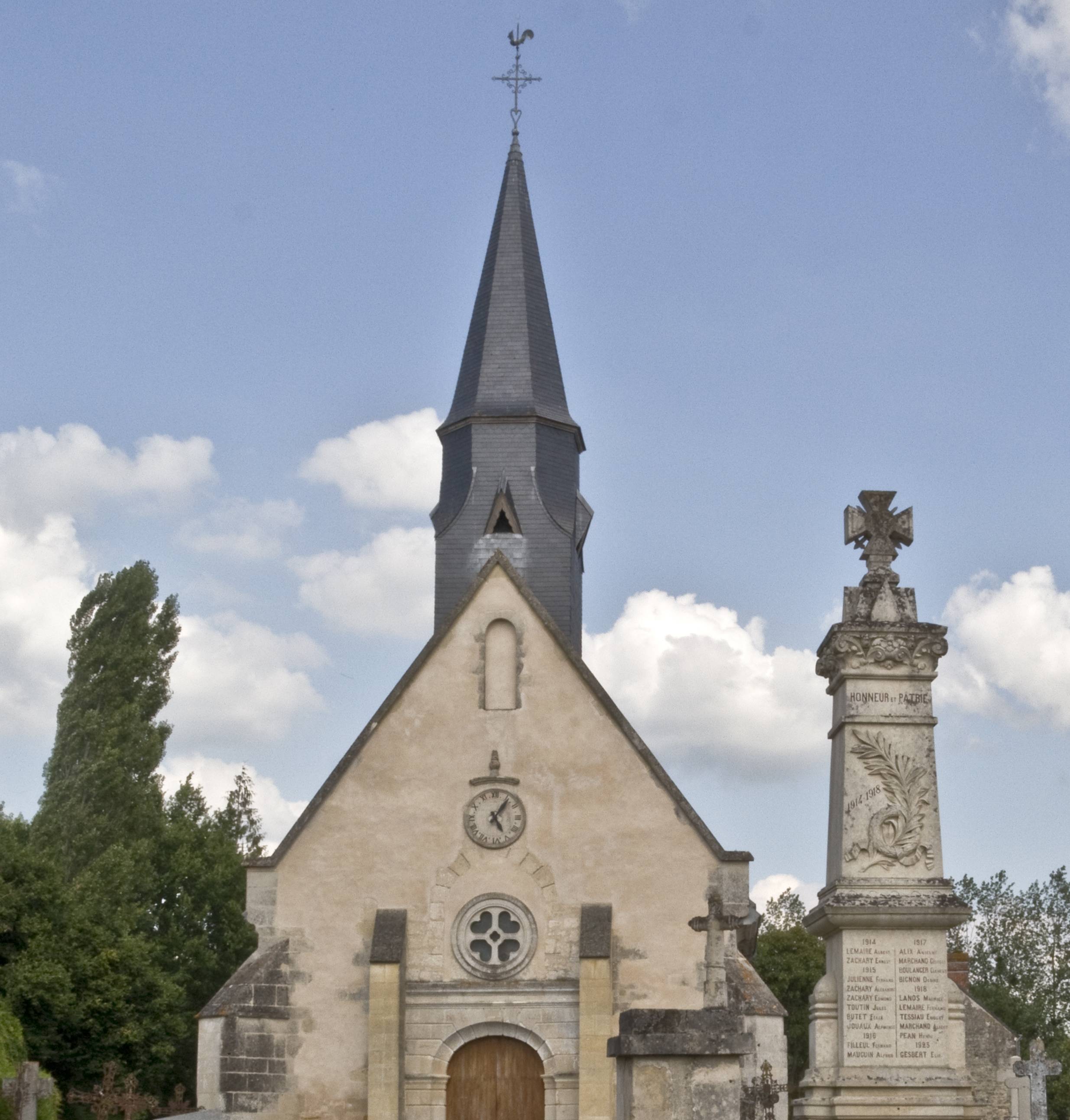 Photo de Église de la Trinité de Roullée