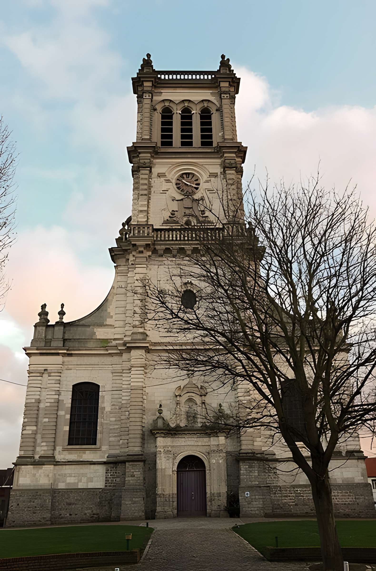 Église Saint-Martin de Carvin