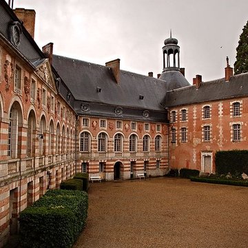 Château de Saint-Fargeau