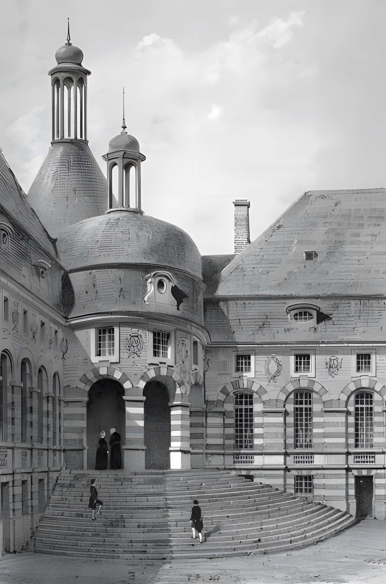 Château de Saint-Fargeau