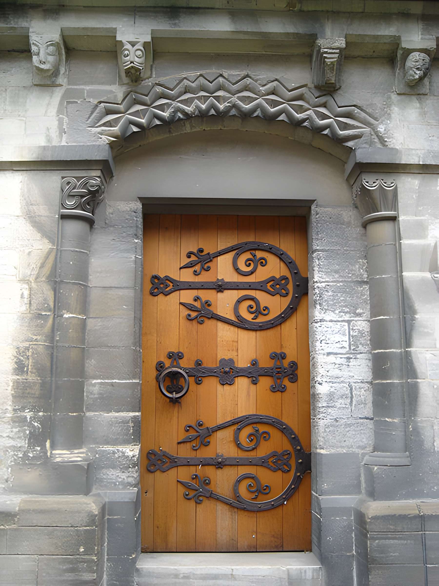 Église Saint-Martin de Creully