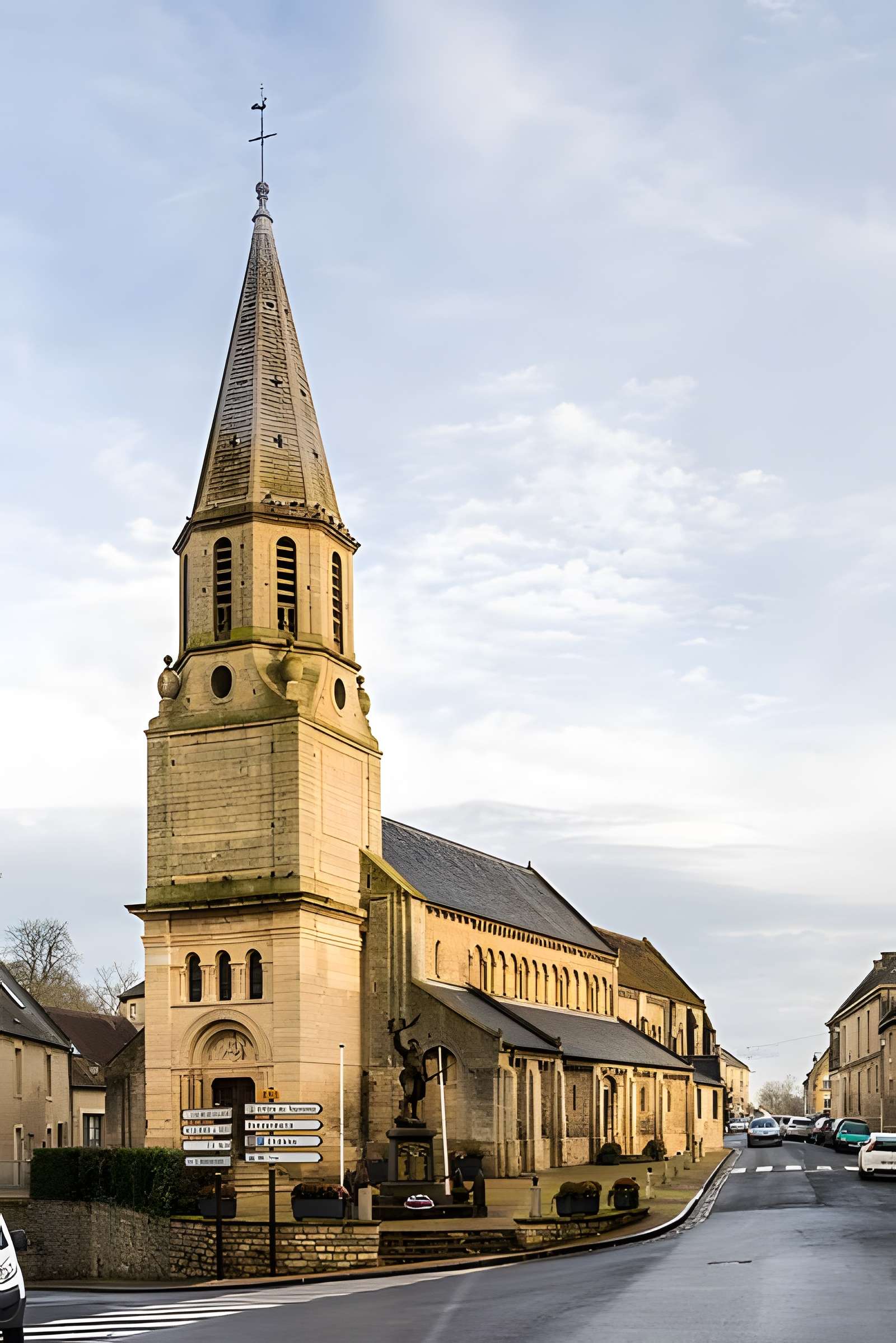 Église Saint-Martin de Creully