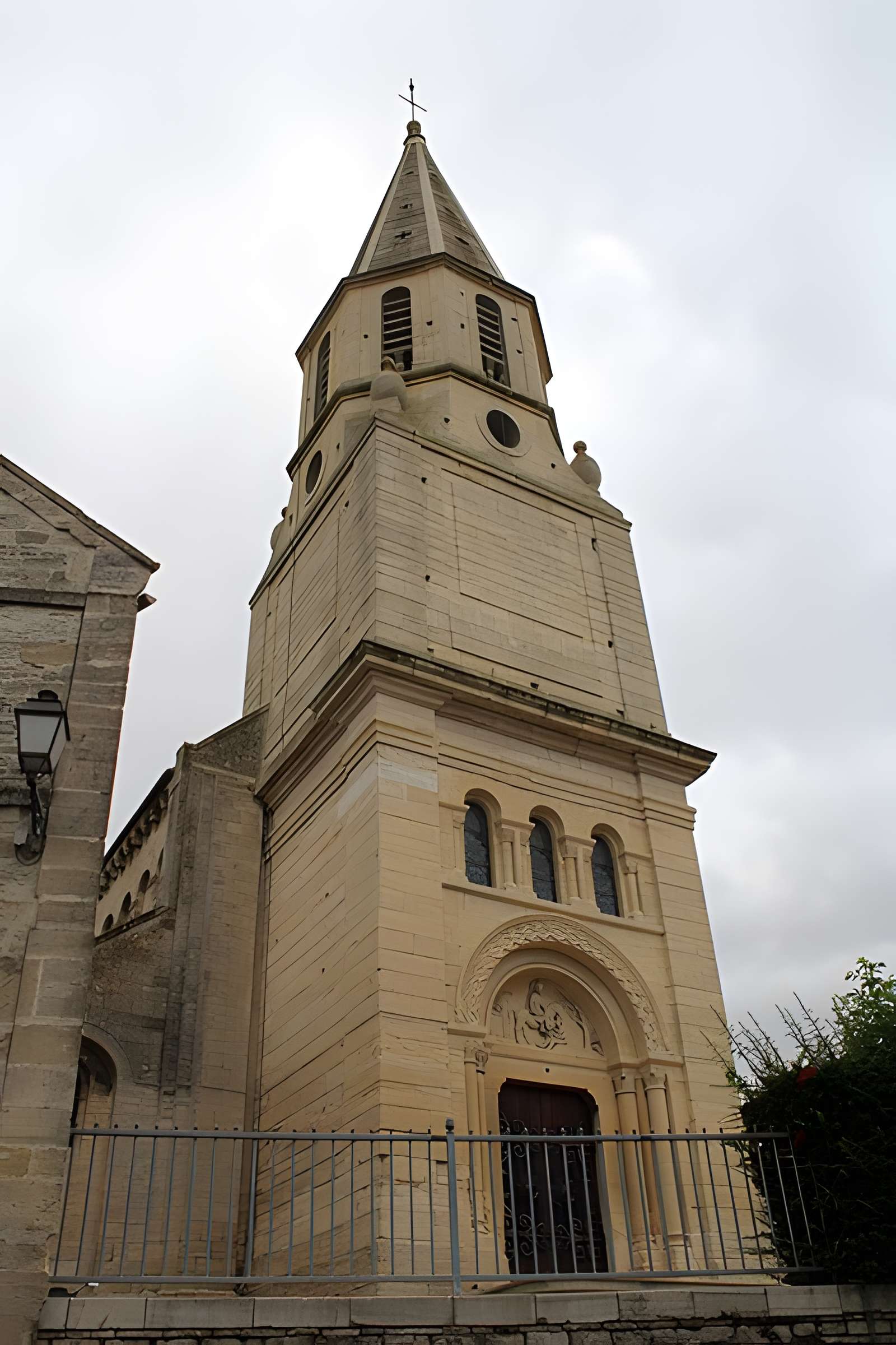 Église Saint-Martin de Creully