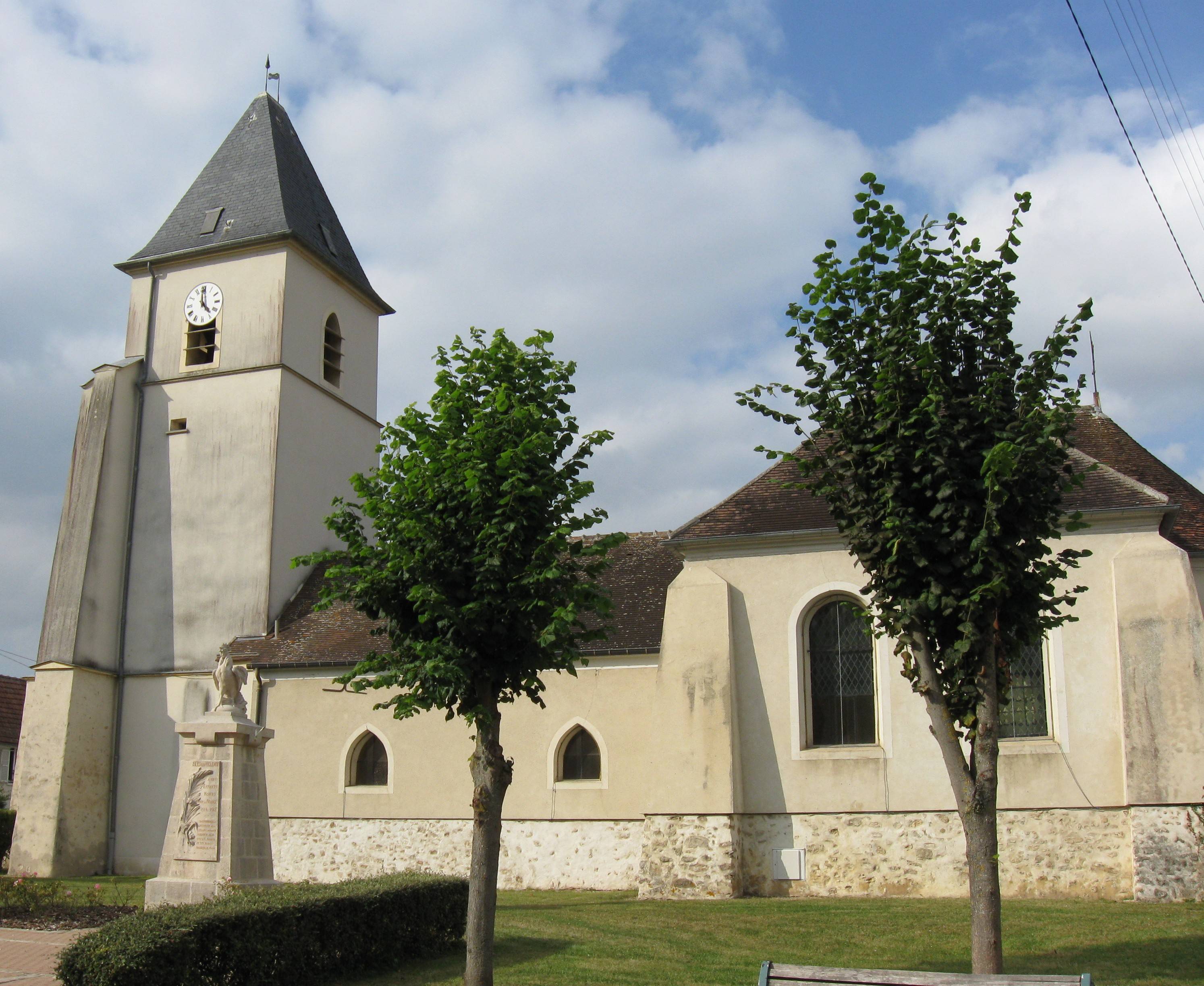 Photo de Kirche von Isles-lès-Villenoy