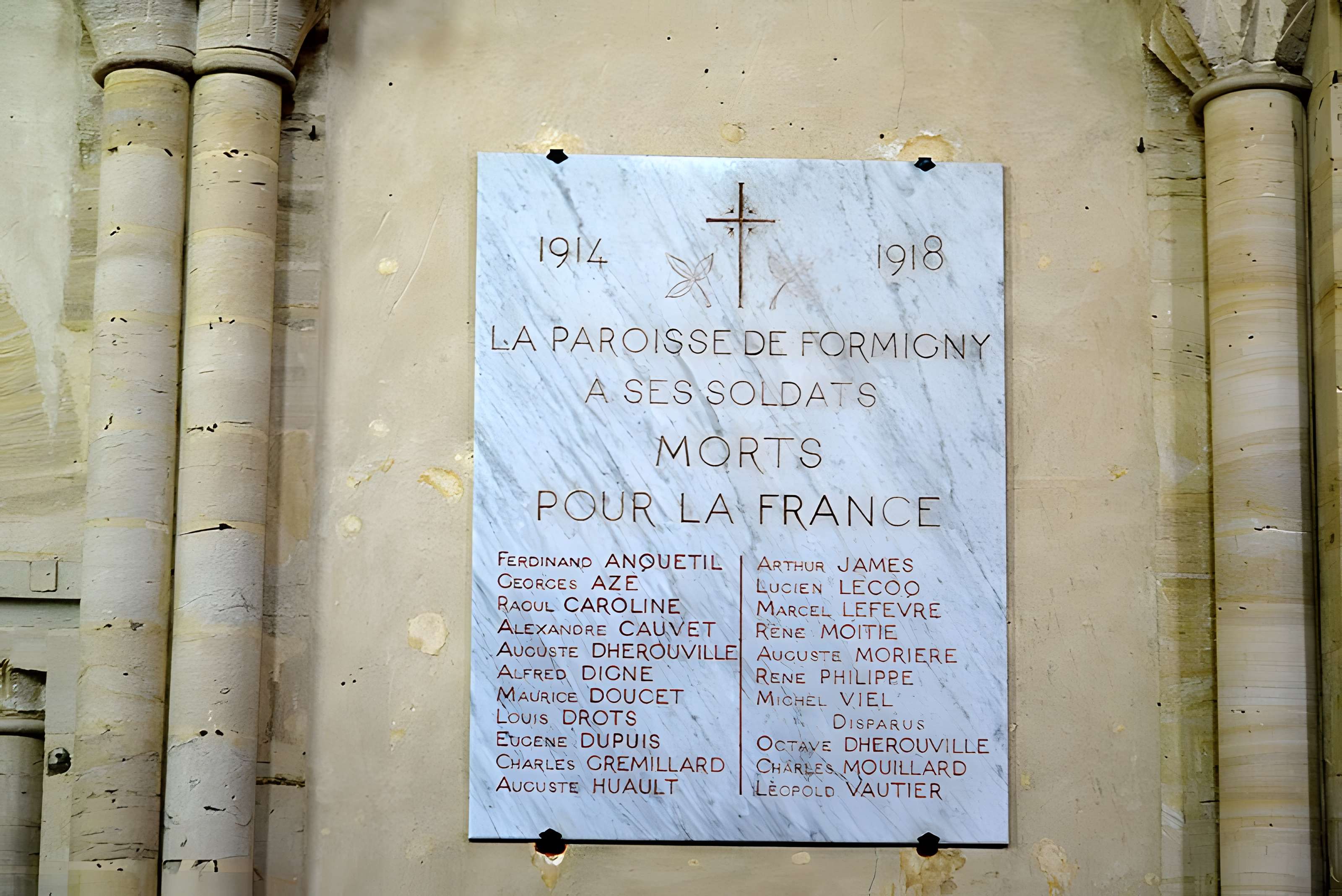 Église Saint-Martin de Formigny