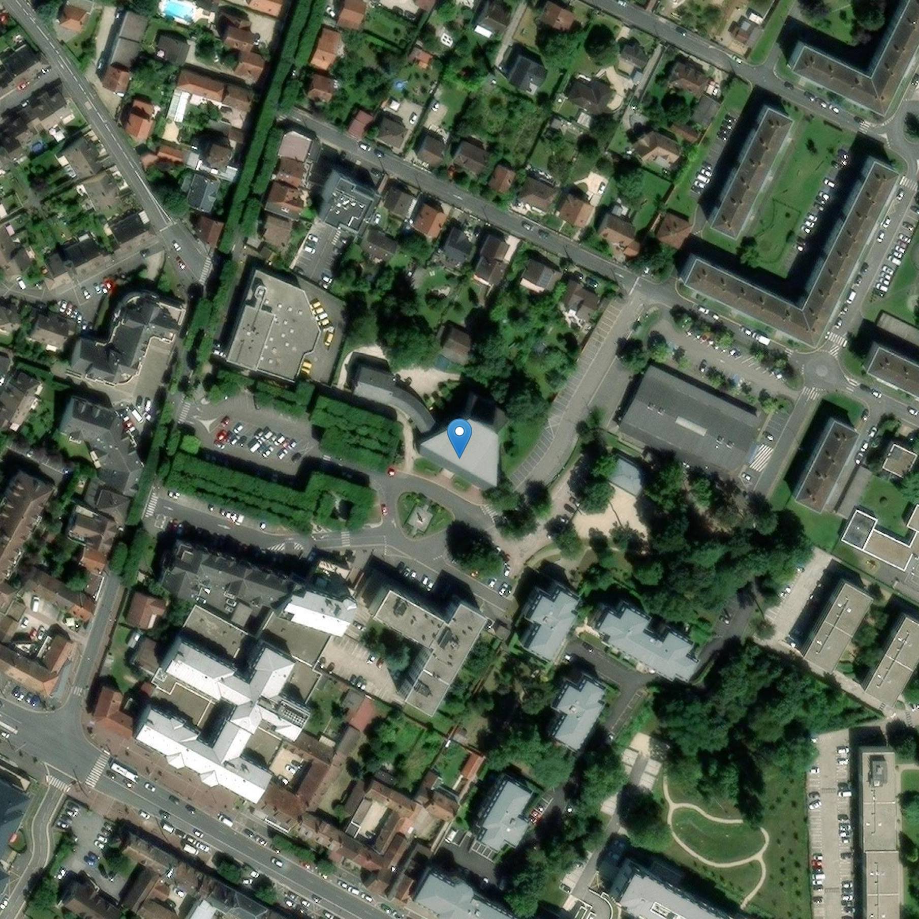 Photo de Chiesa di Santa Maria Madre di Dio e Nostra Madre di Ponthierry