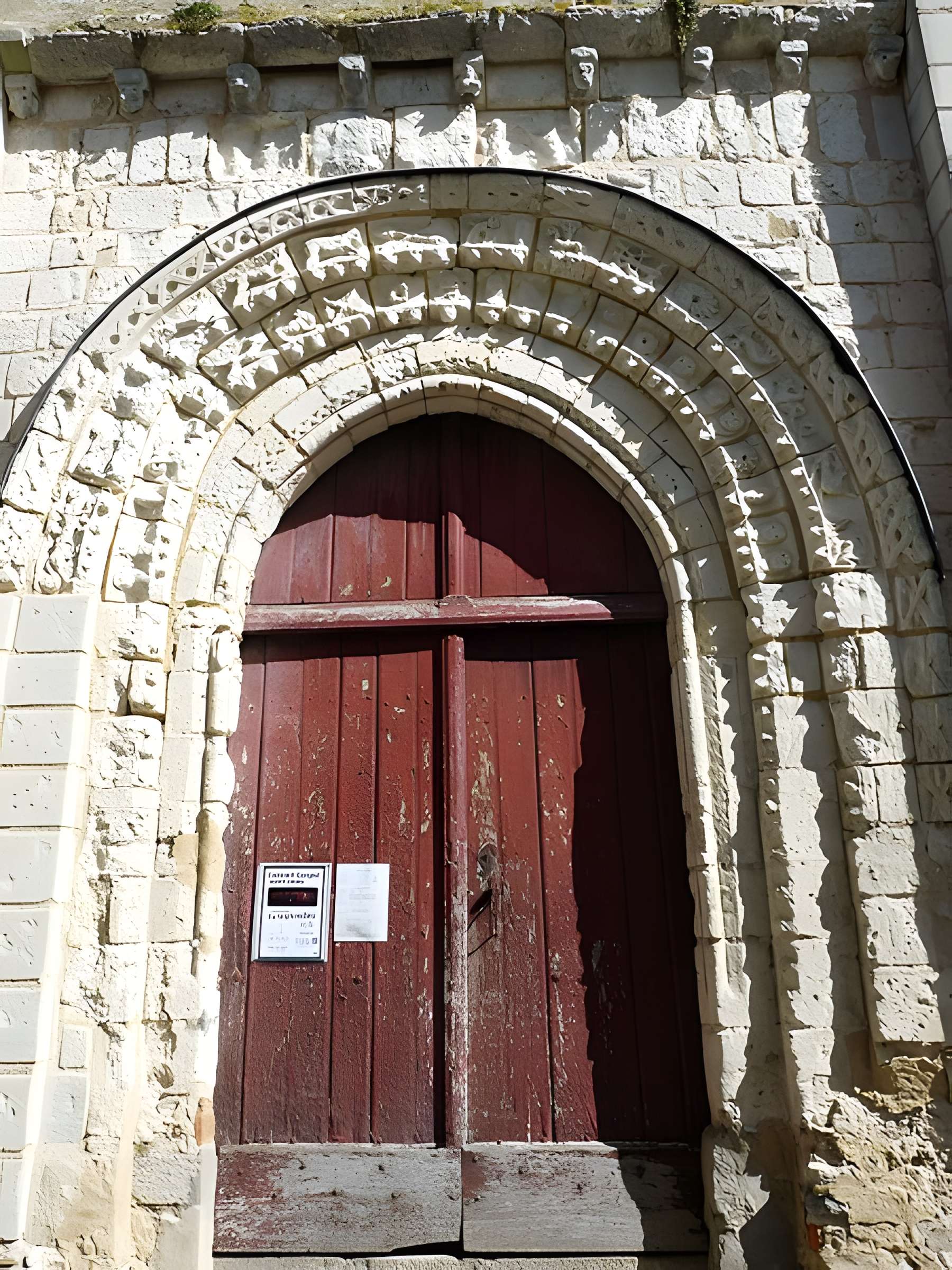 Église Saint-Martin de Genneteil