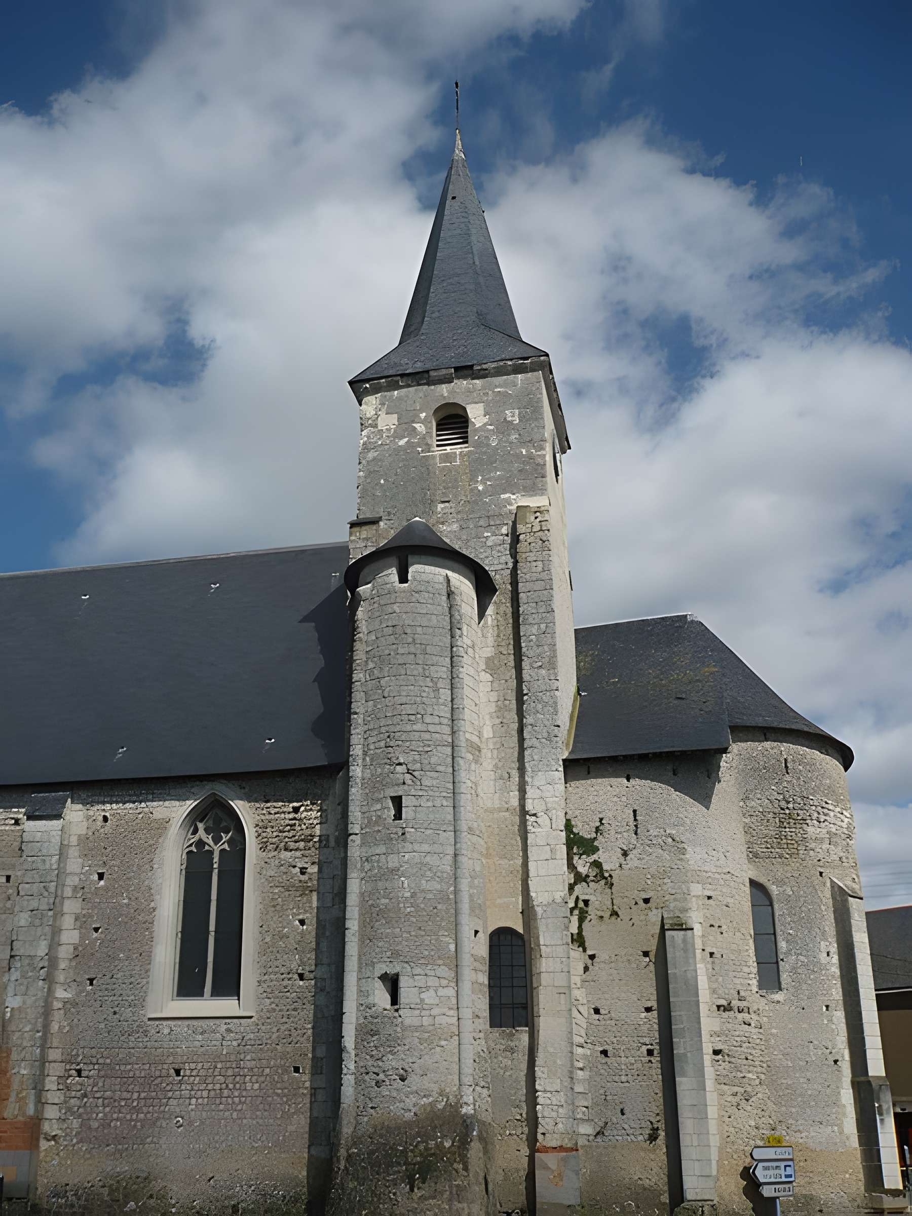 Église Saint-Martin de Genneteil