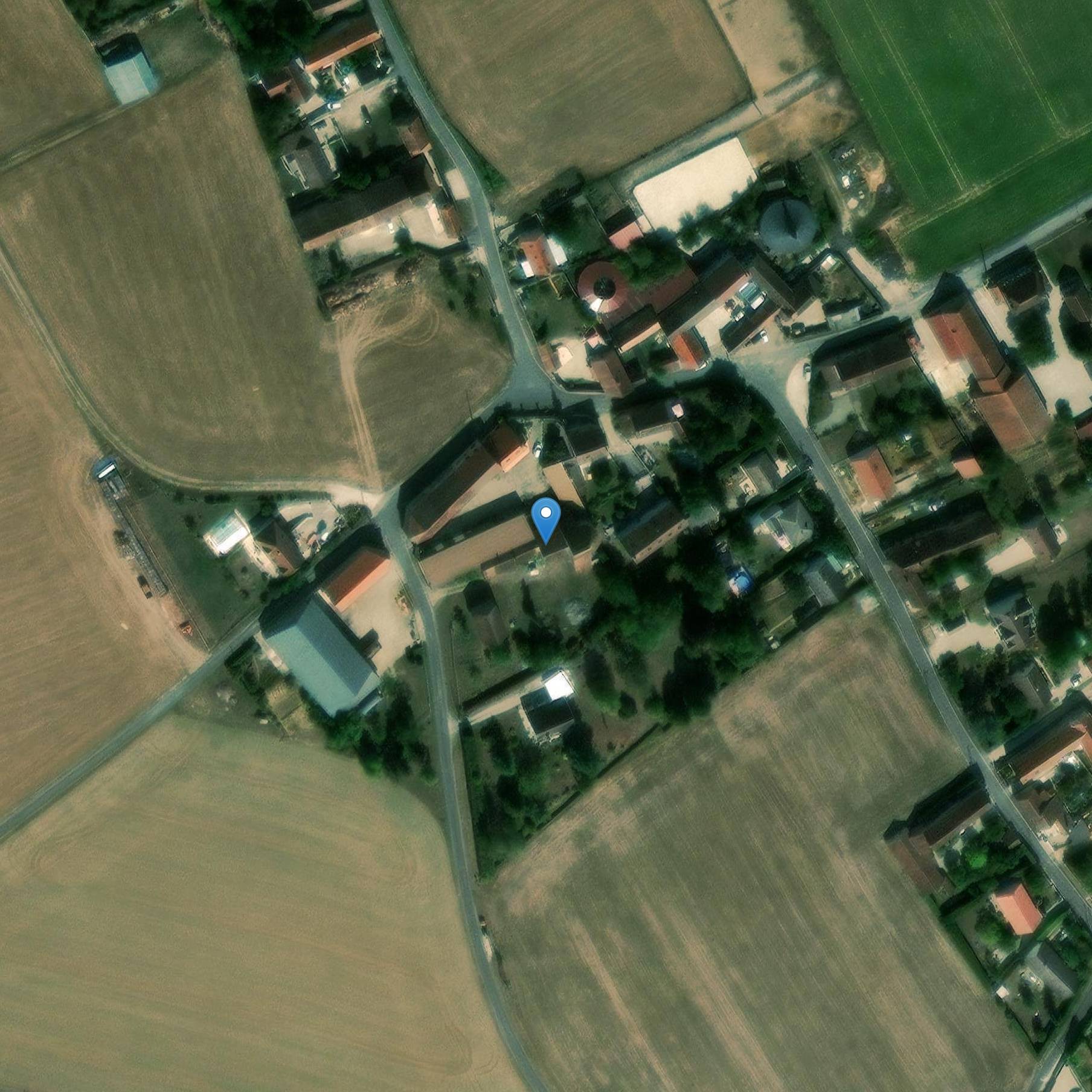 Photo de Kerk van de Priorij van de Mez de la Madeleine