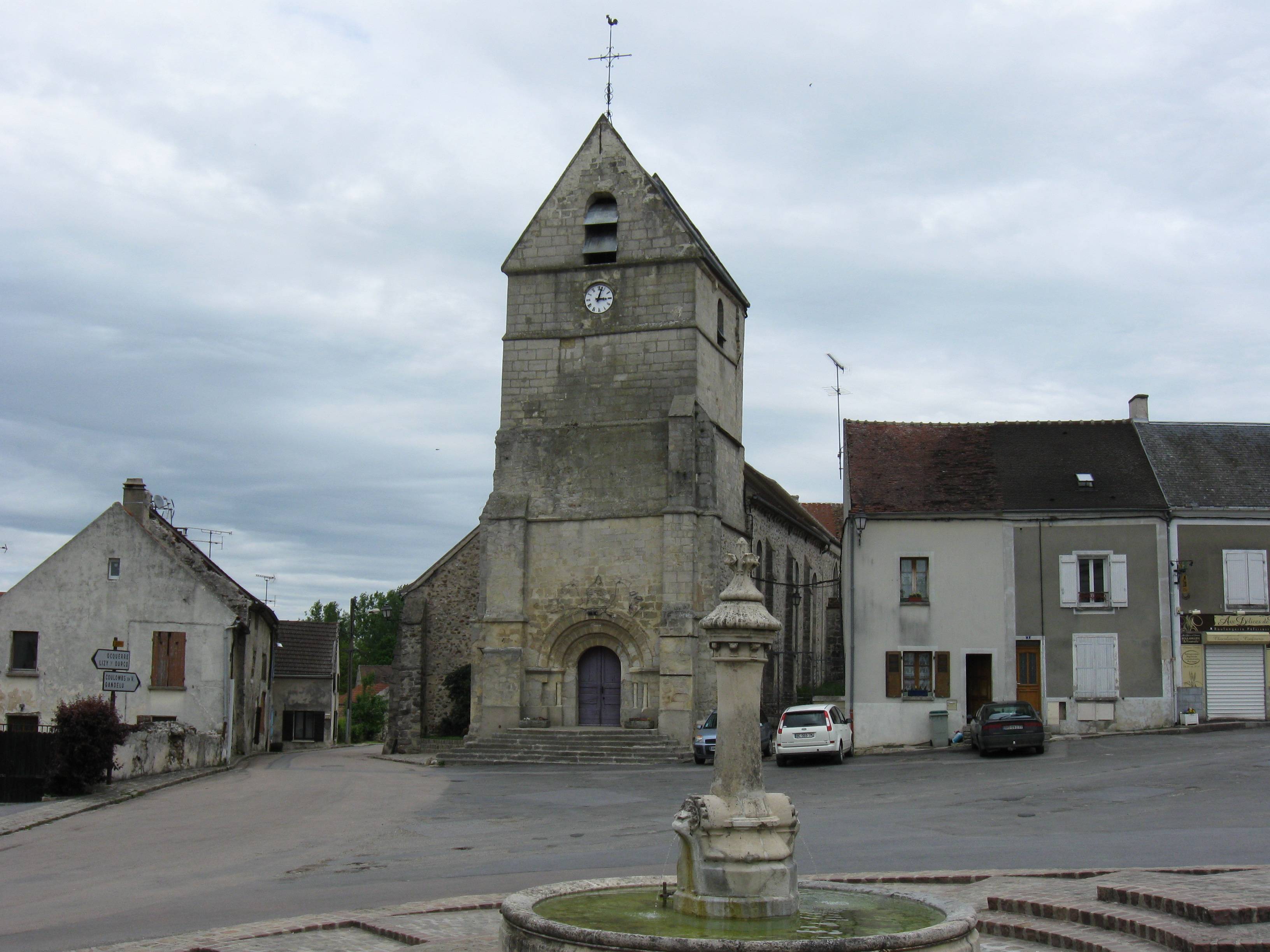 Photo de Iglesia de Saint-Julien de Vendrest