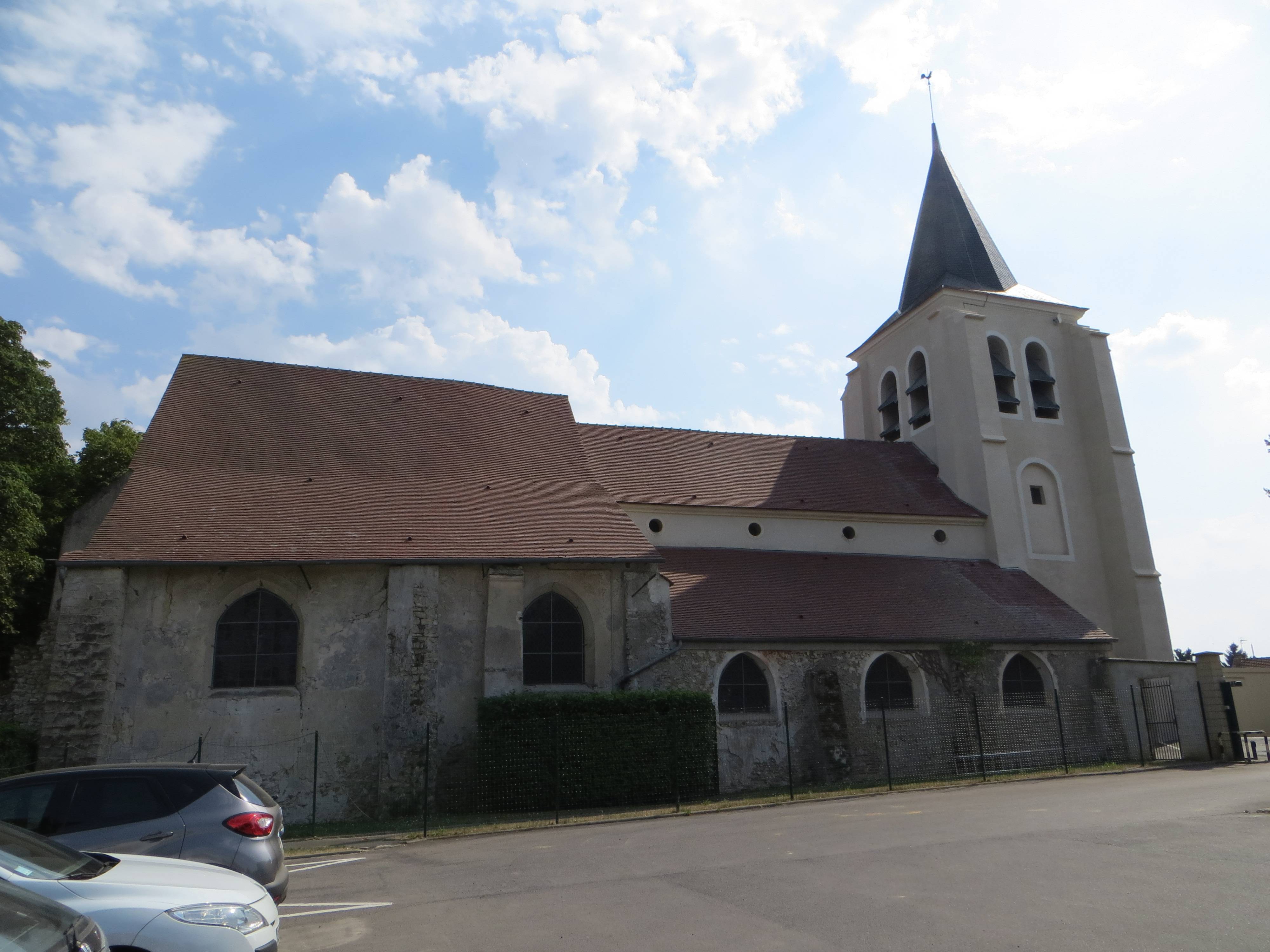 Photo de Kirche Saints-Pierre-et-Paul de Villeneuve-sous-Dammartin