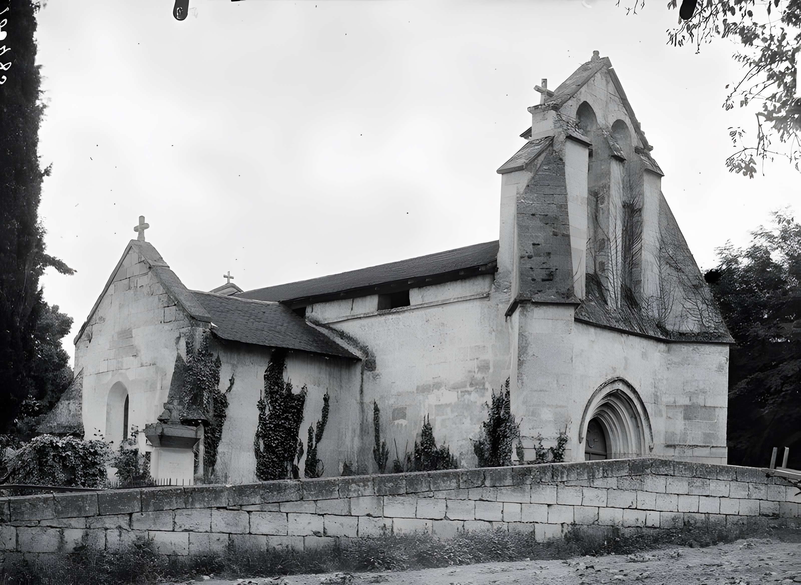 Église Saint-Martin de Jugazan