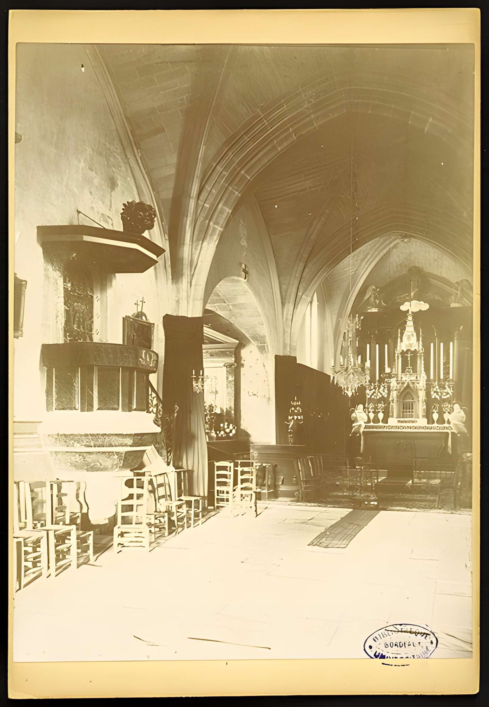 Église Saint-Martin de Jugazan