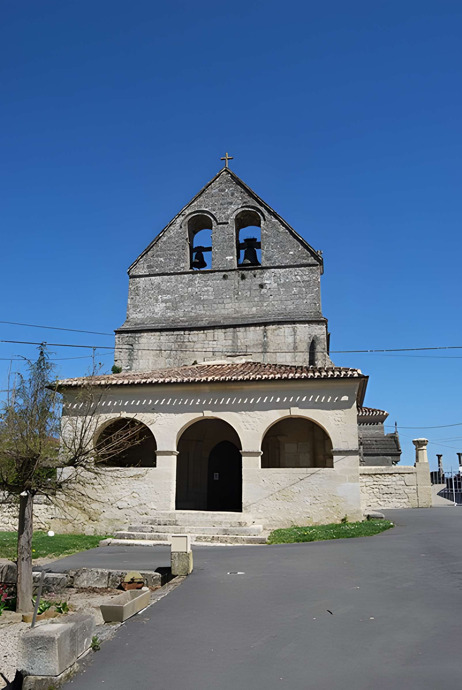 Église Saint-Martin de Jugazan