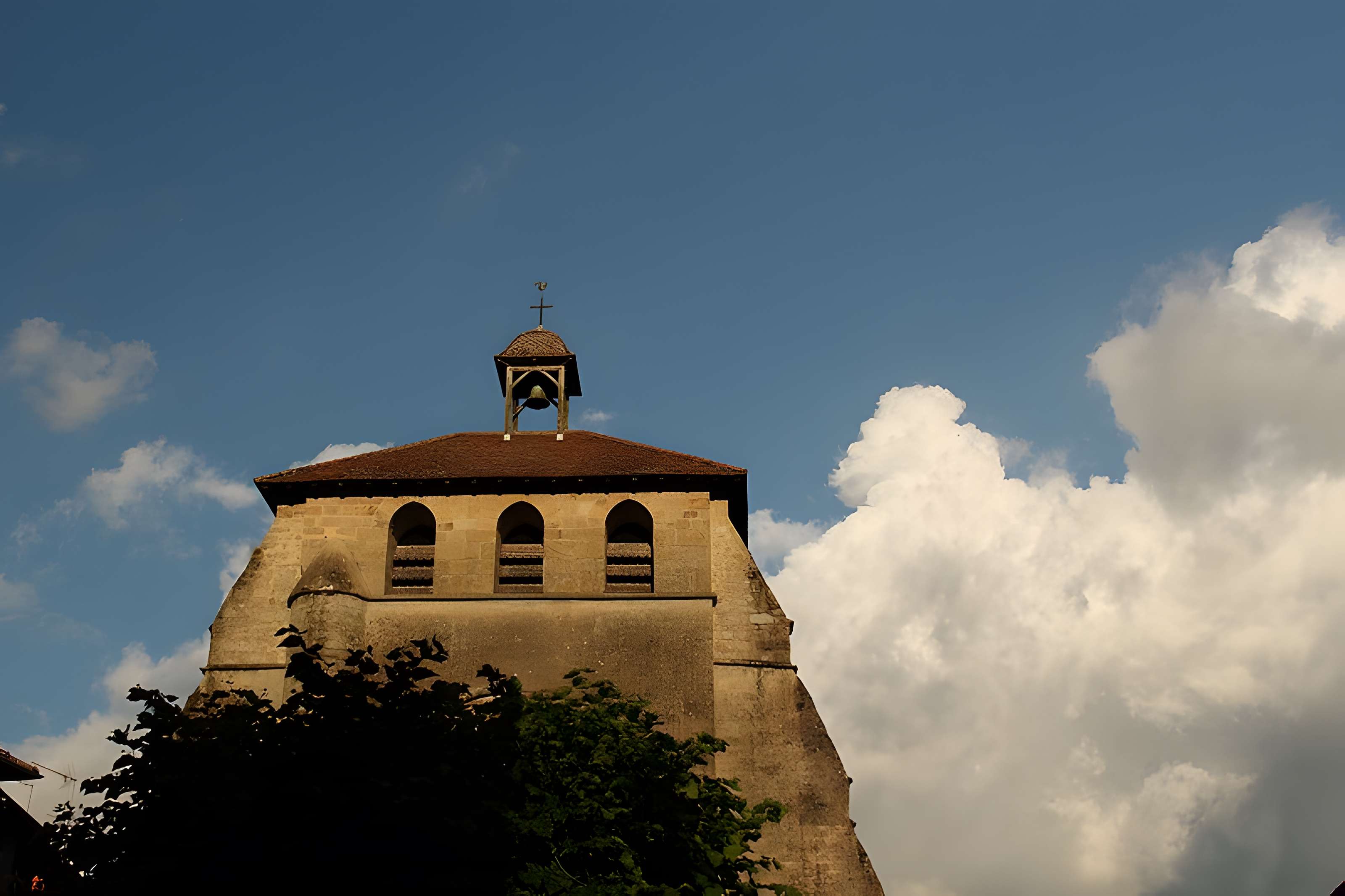 Église Saint-Martin de Laroquebrou