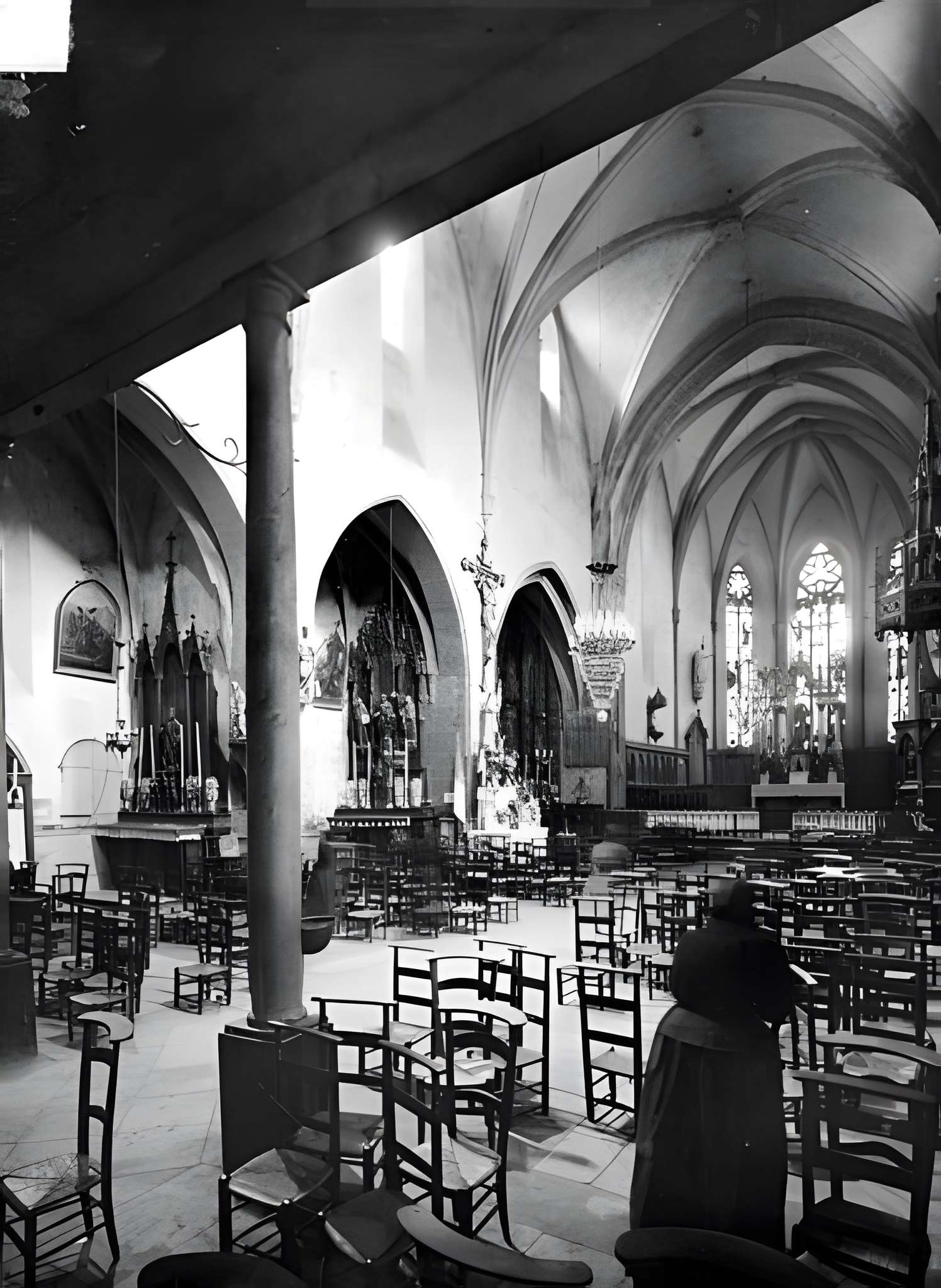 Église Saint-Martin de Laroquebrou