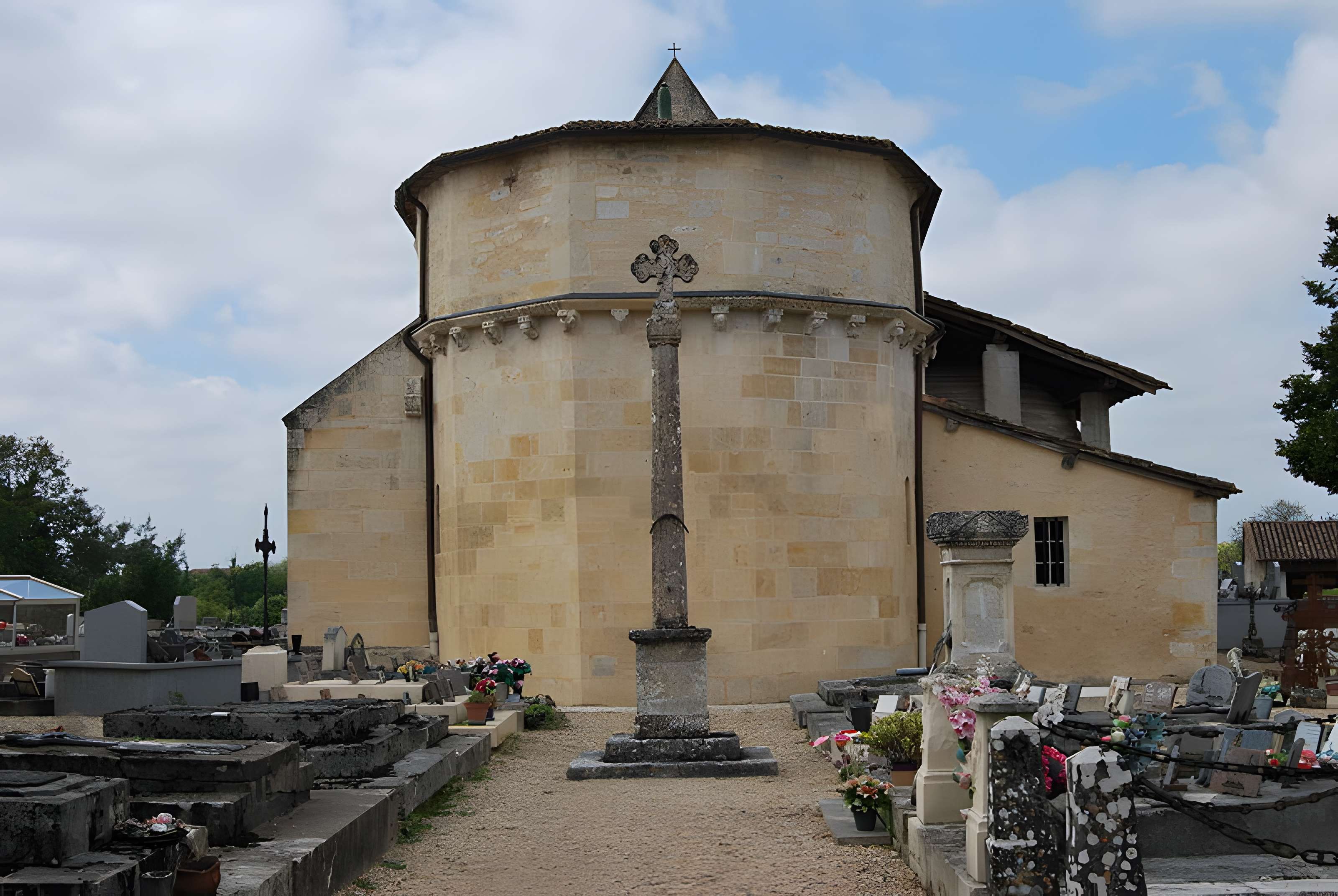 Église Saint-Martin de Lugaignac