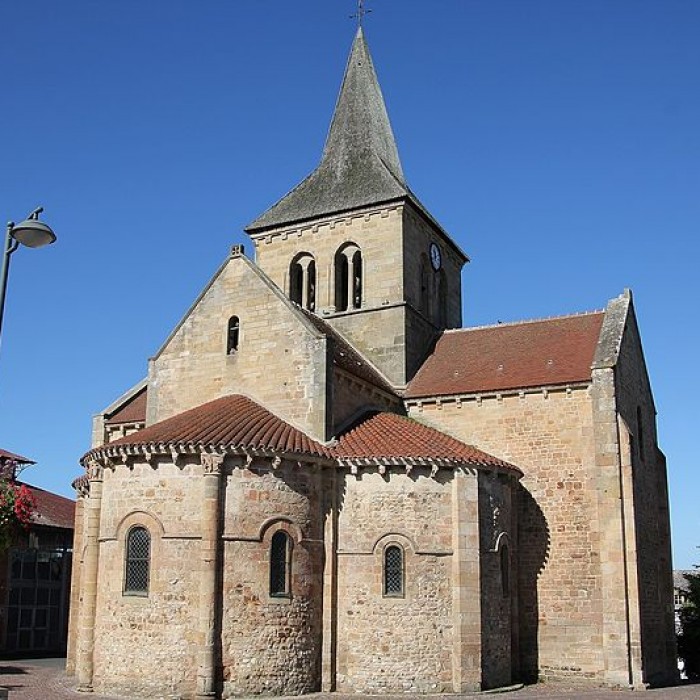 Photo de Église Saint-Martin de Lurcy-Lévis