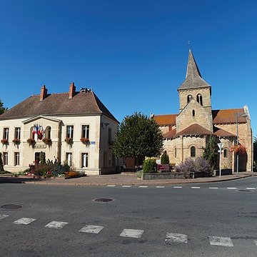 Église Saint-Martin de Lurcy-Lévis