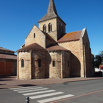 Église Saint-Martin de Lurcy-Lévis