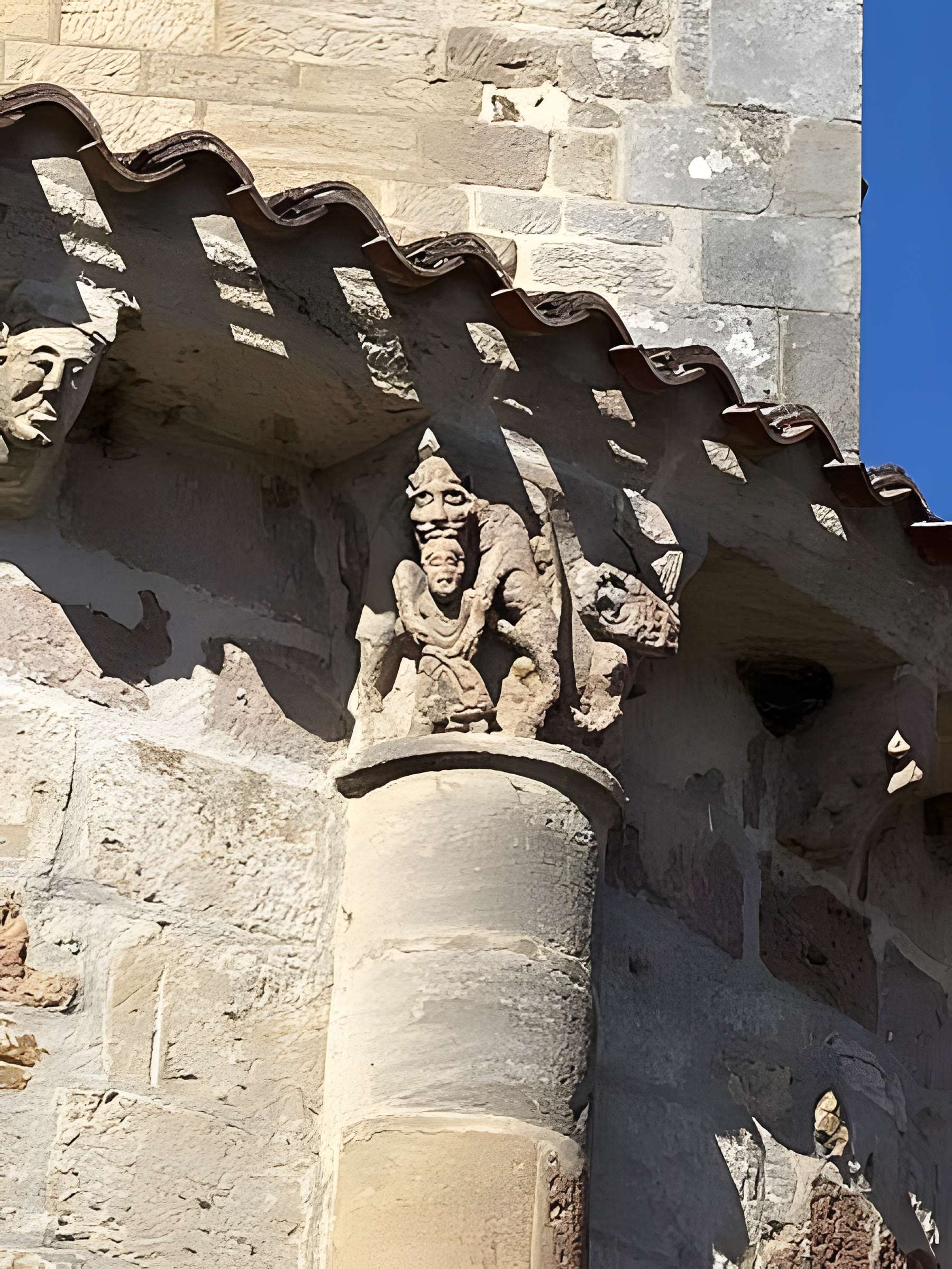 Église Saint-Martin de Lurcy-Lévis