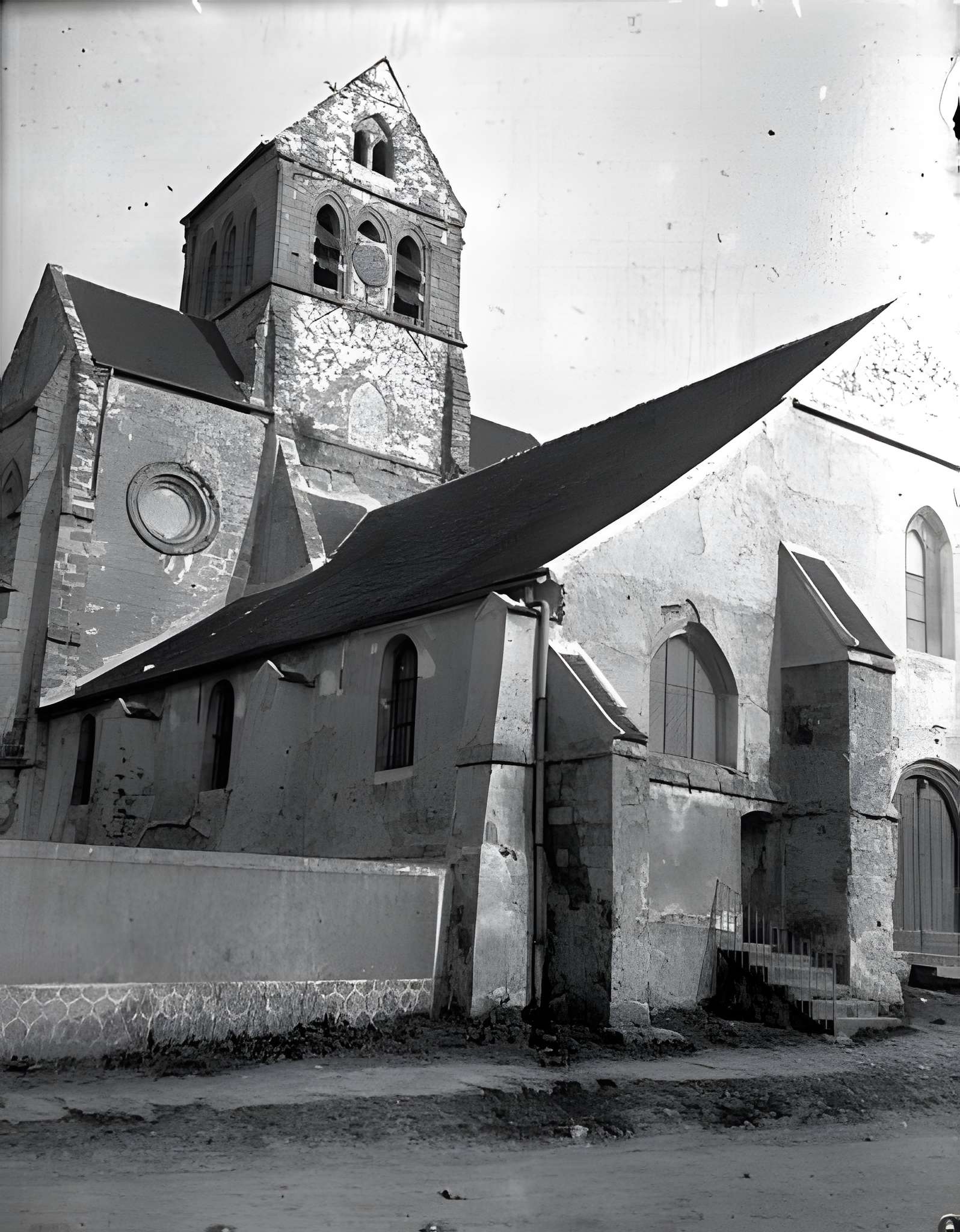 Église Saint-Martin de Montreuil-aux-Lions