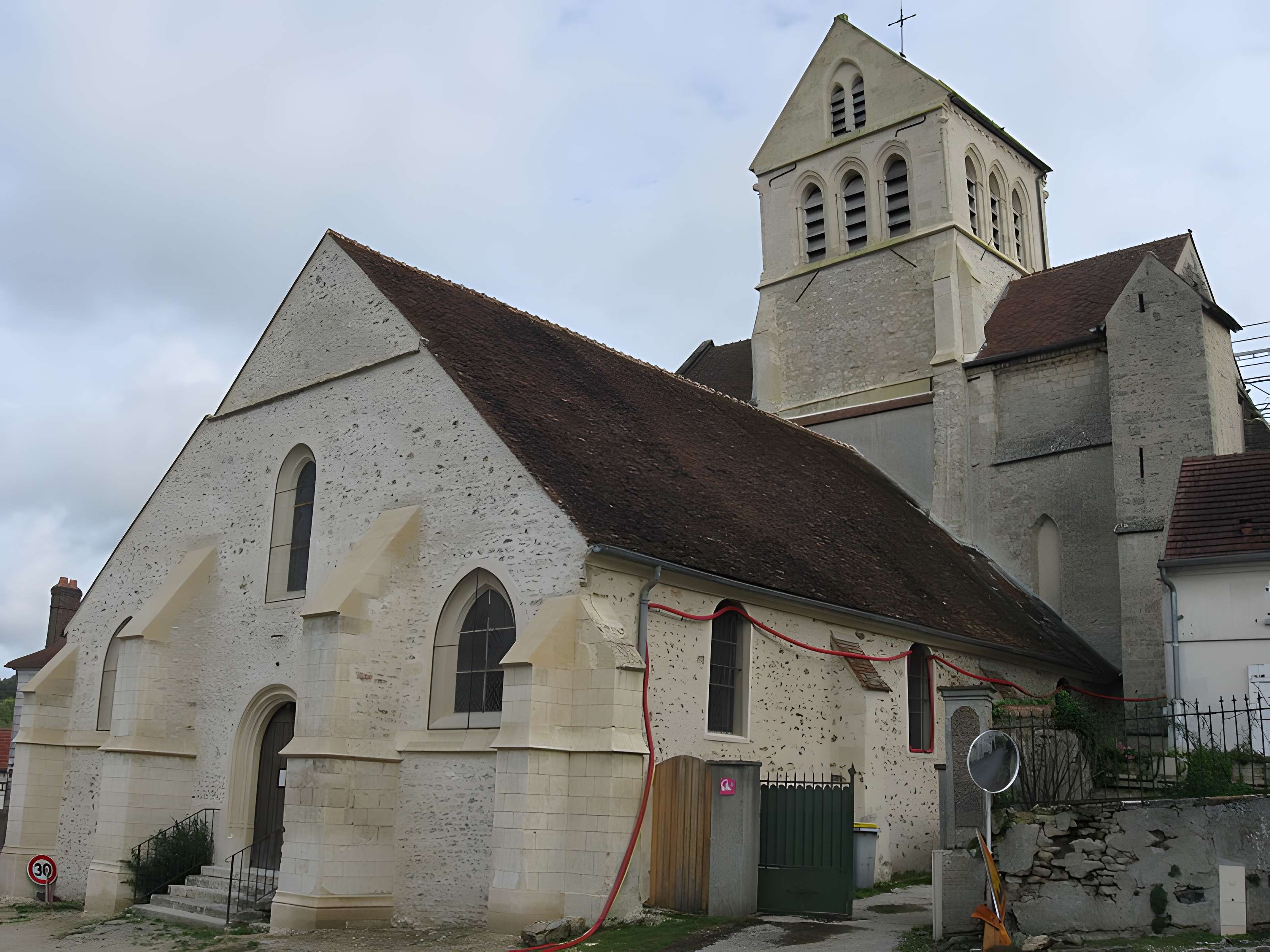 Église Saint-Martin de Montreuil-aux-Lions