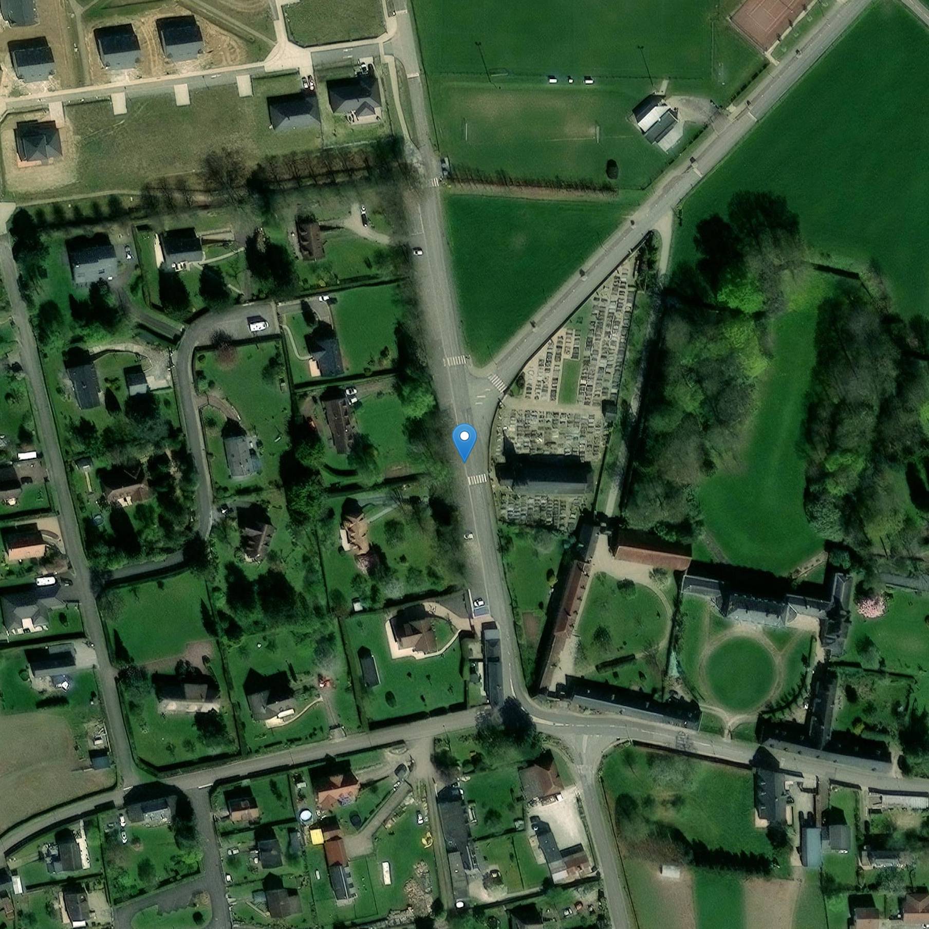 Photo de Saint-Ouen de Montigny Church