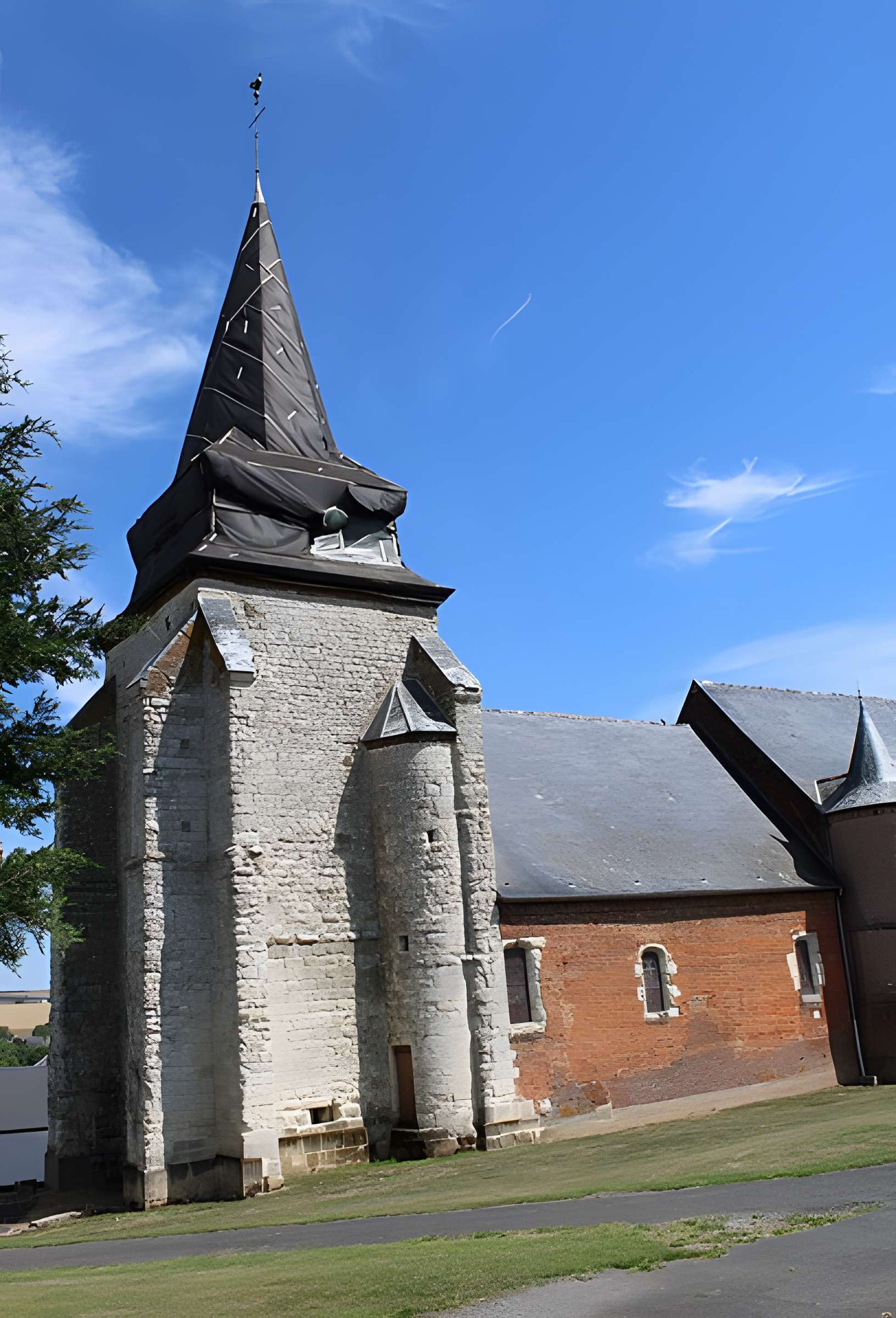 Église Saint-Martin de Nampcelles-la-Cour