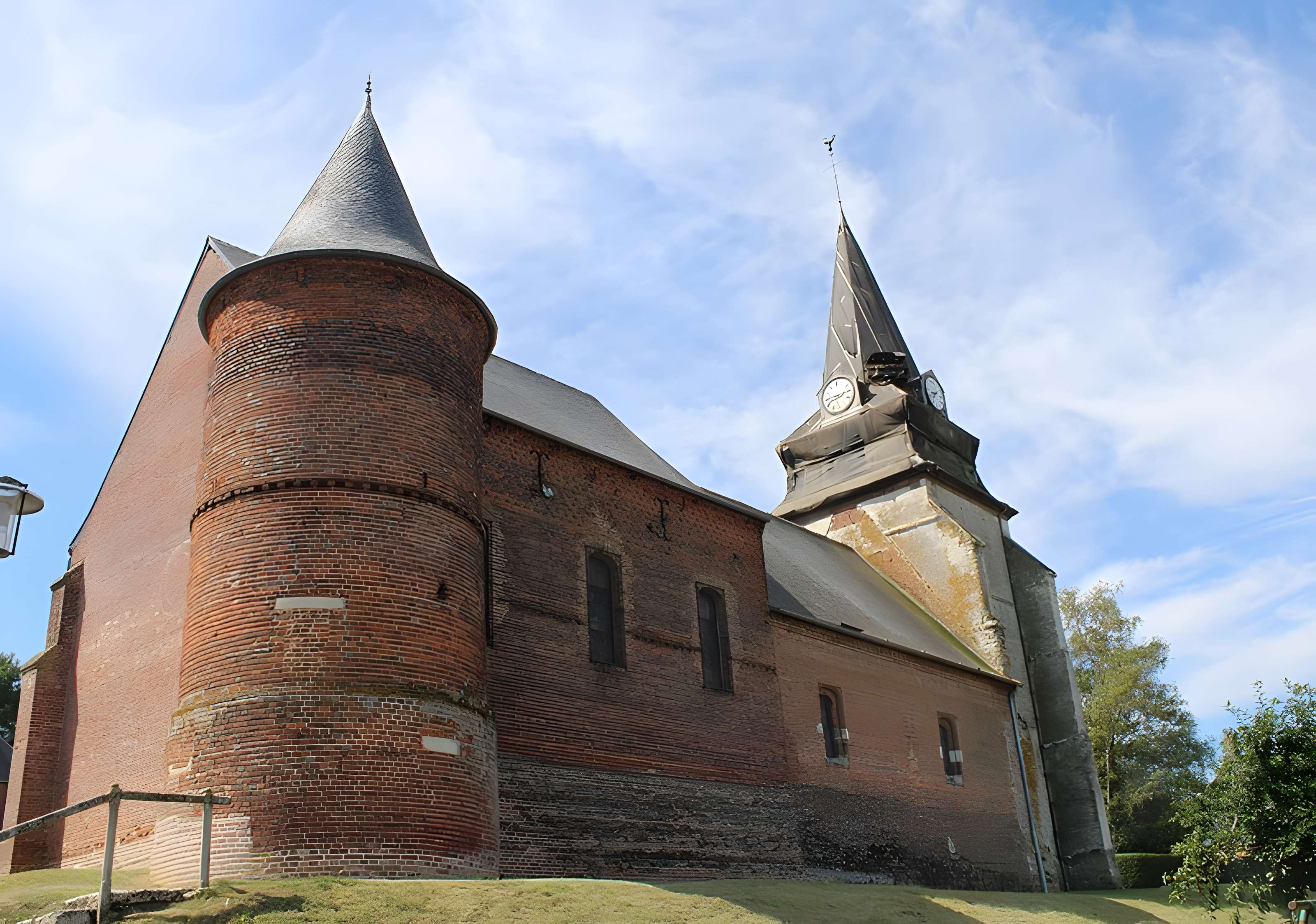 Église Saint-Martin de Nampcelles-la-Cour