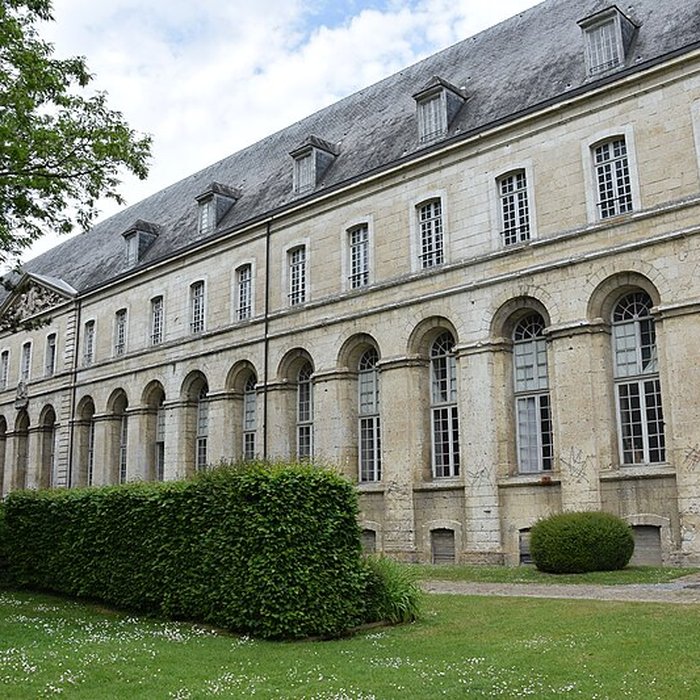 Photo de Abbaye de Saint-Riquier