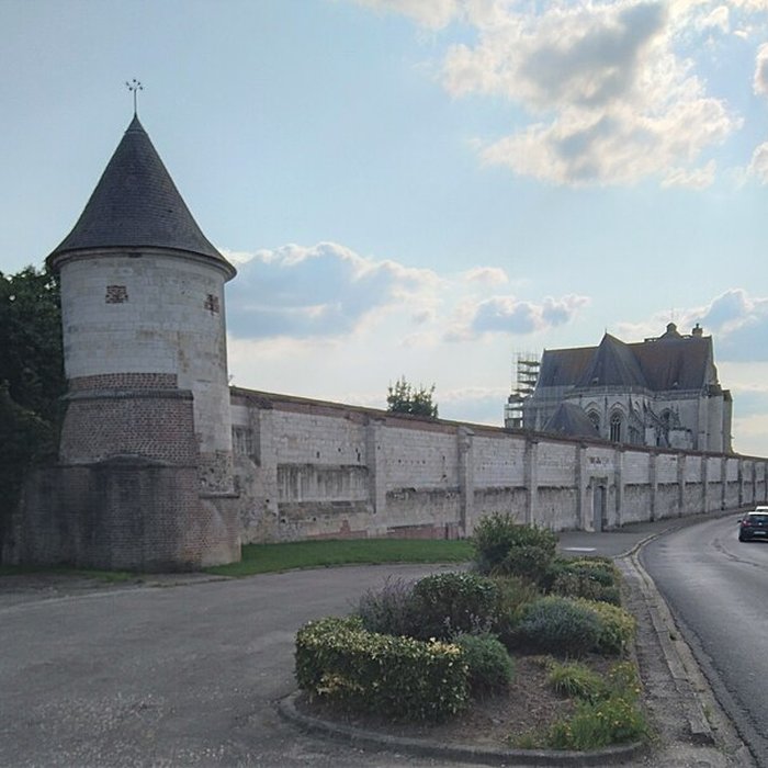 Photo de Abbaye de Saint-Riquier