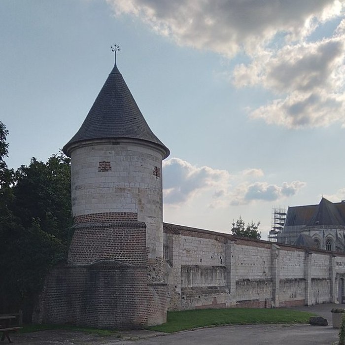 Photo de Abbaye de Saint-Riquier