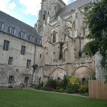 Abbaye de Saint-Riquier