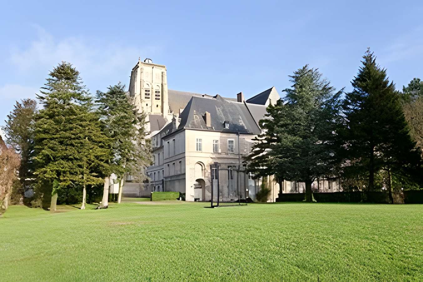 Abbaye de Saint-Riquier 